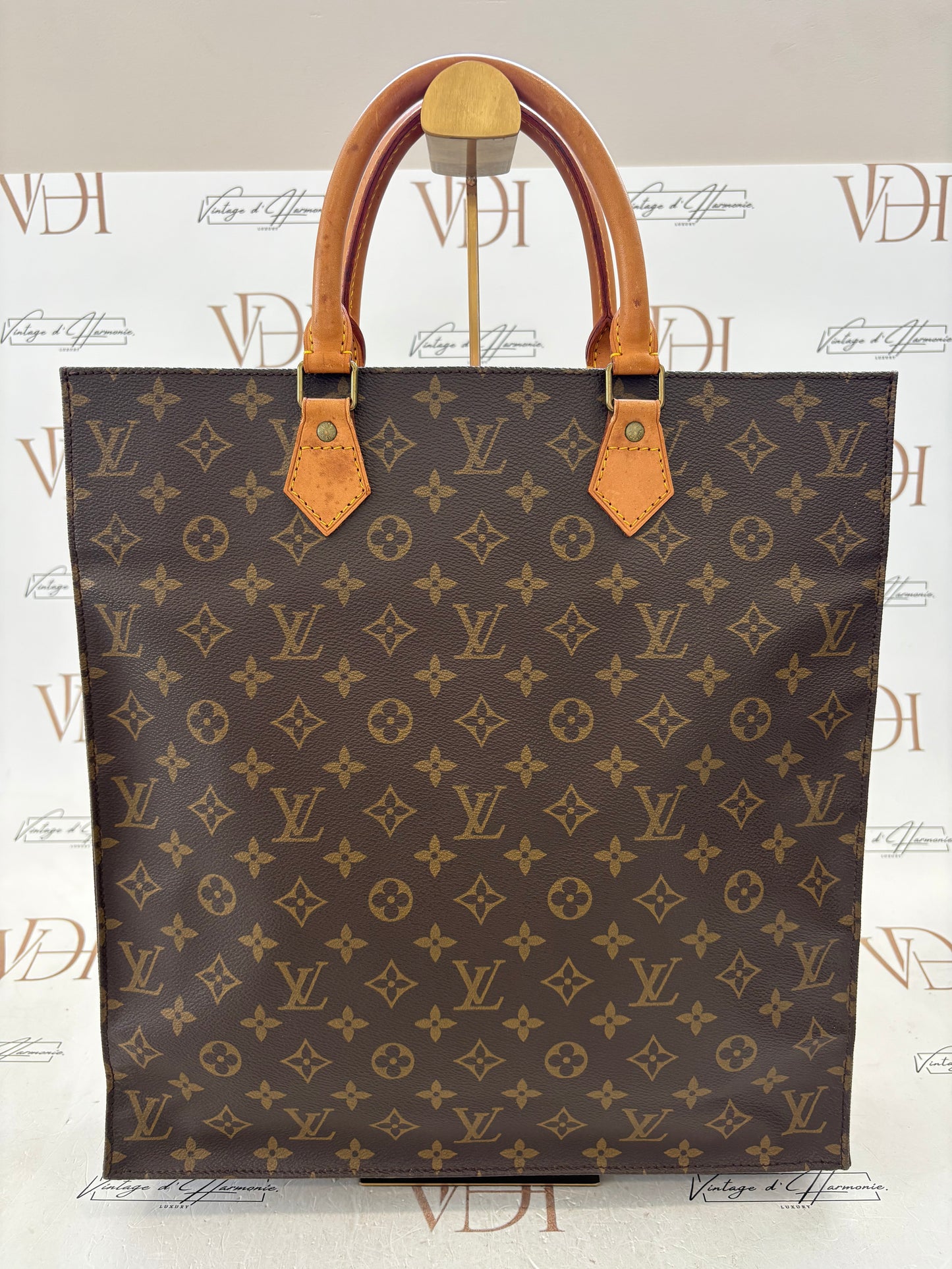 018277 - Louis Vuitton Sac Plat