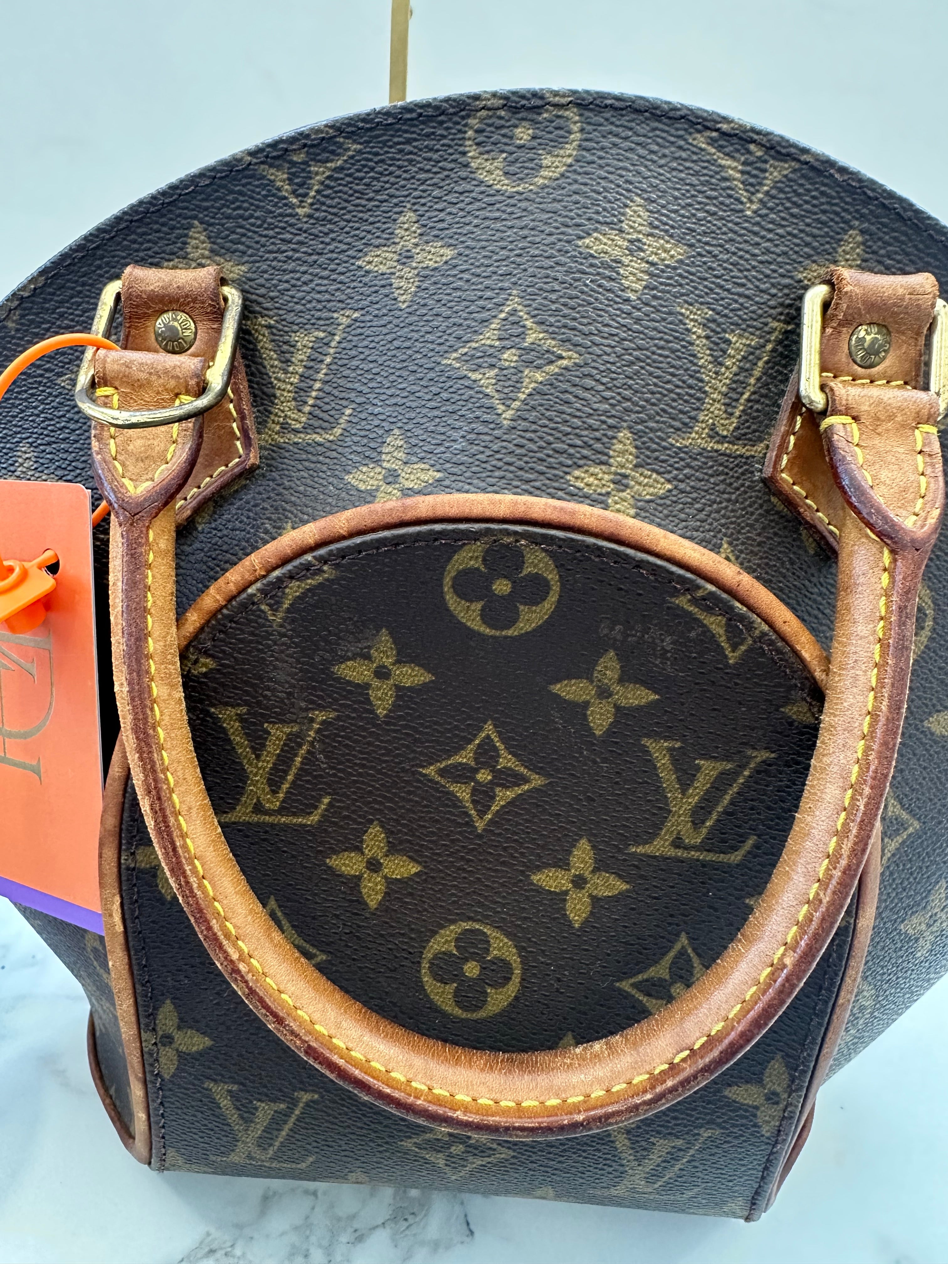 Louis Vuitton Ellipse PM
