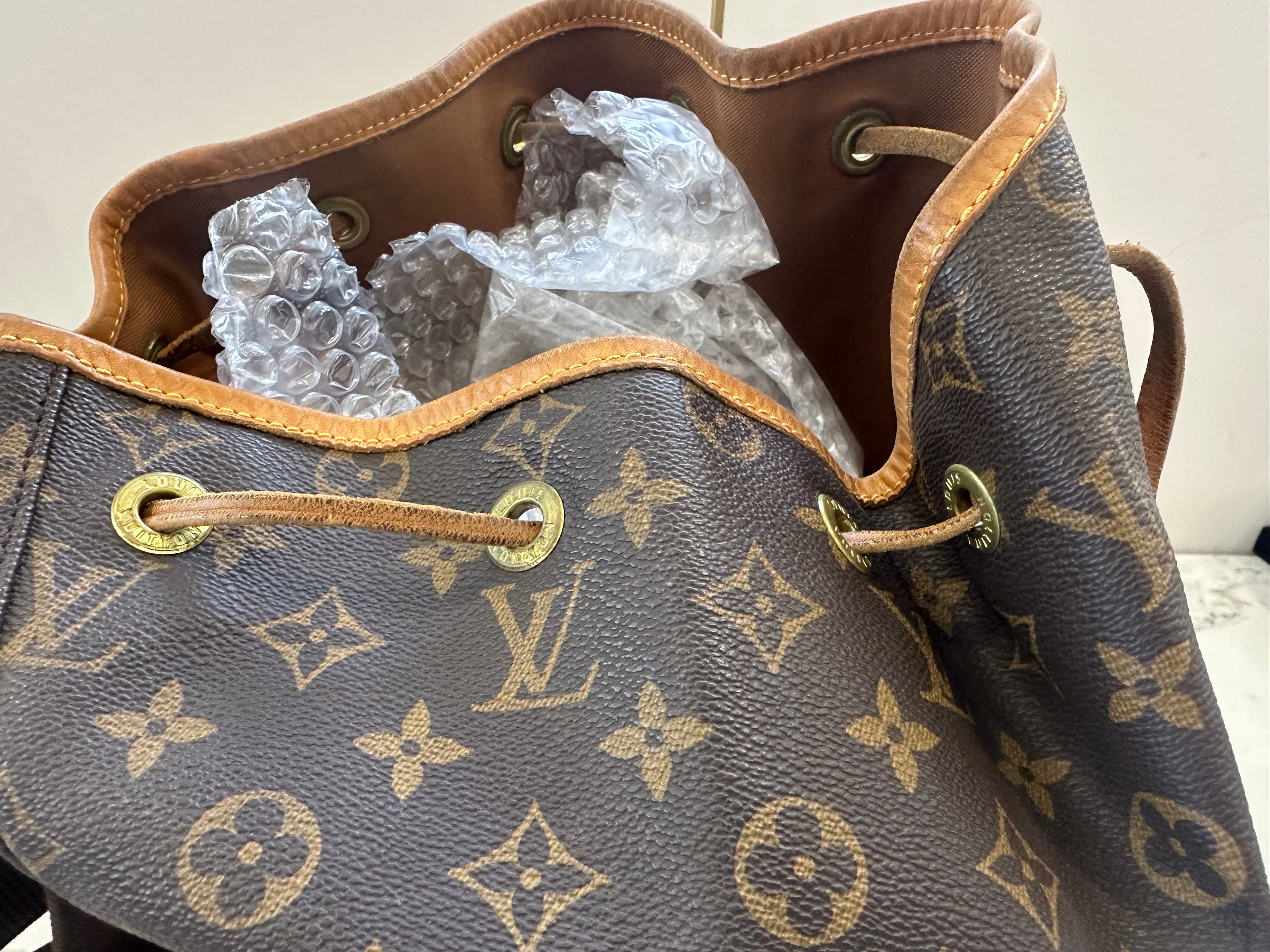 Louis Vuitton Montsouris GM