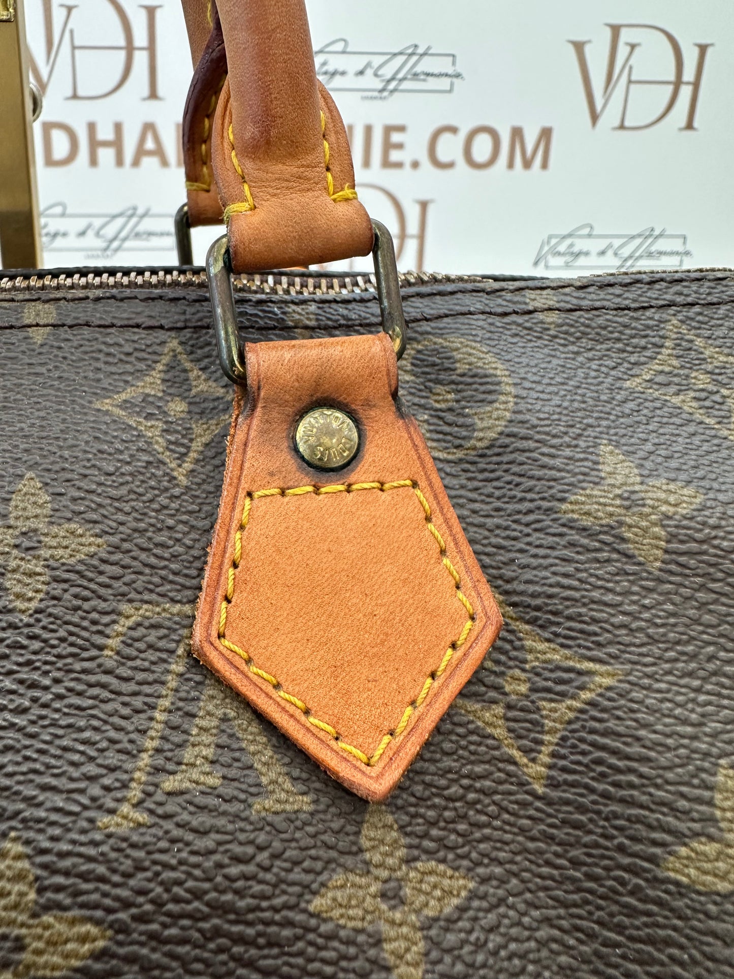 017846 - Louis Vuitton Speedy 30