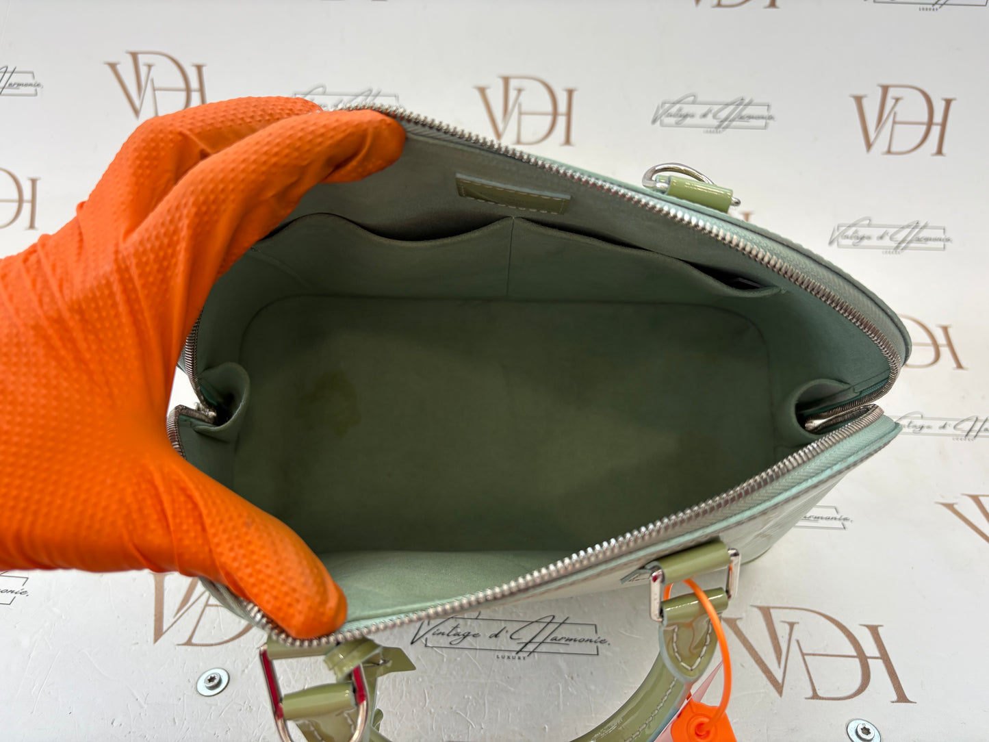 201766 - Louis Vuitton Alma