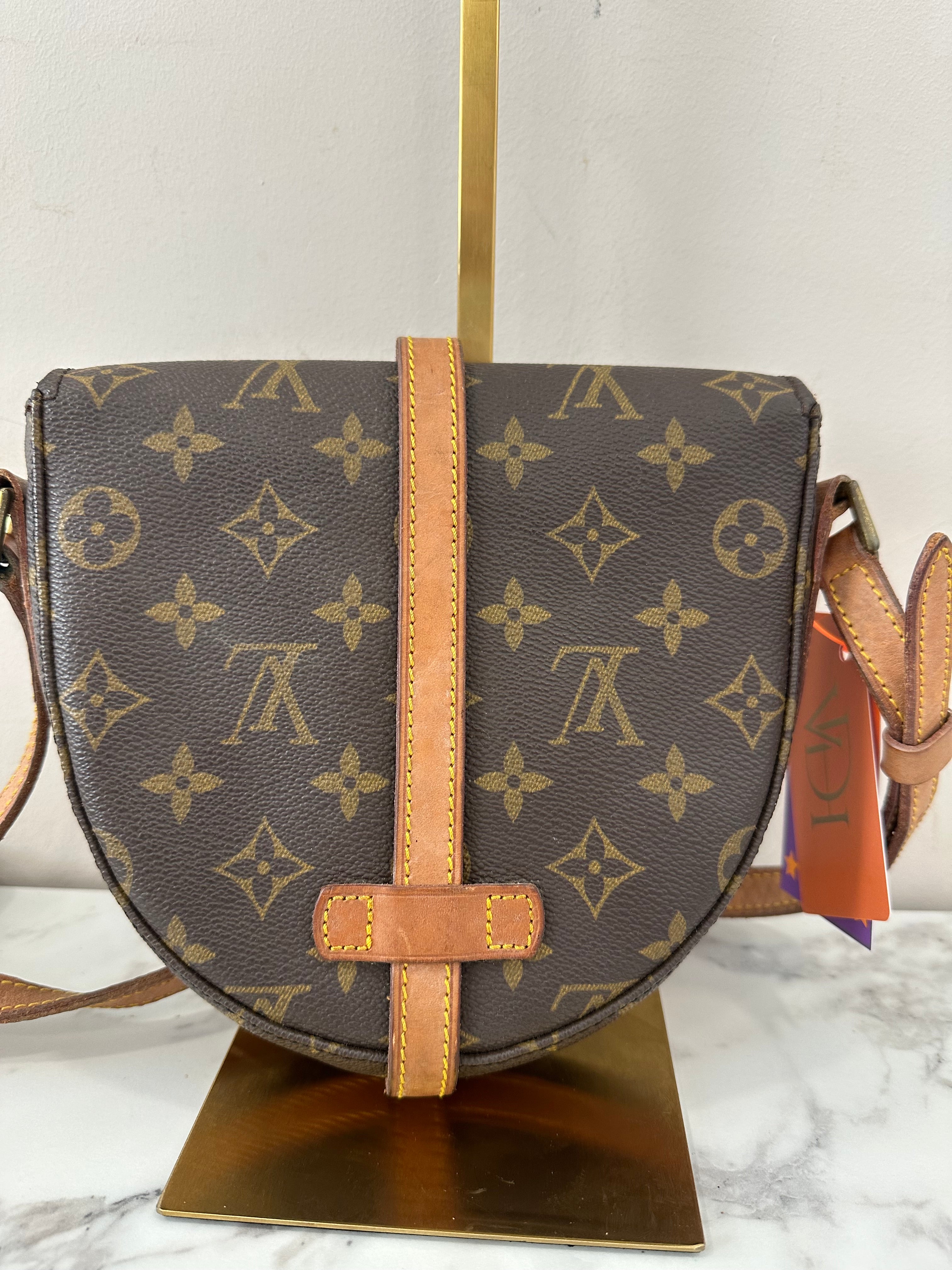 Louis Vuitton Chantilly PM