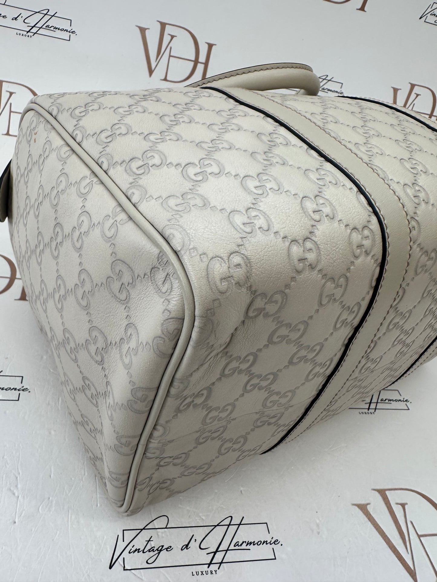 382749 - Gucci Bauletto White