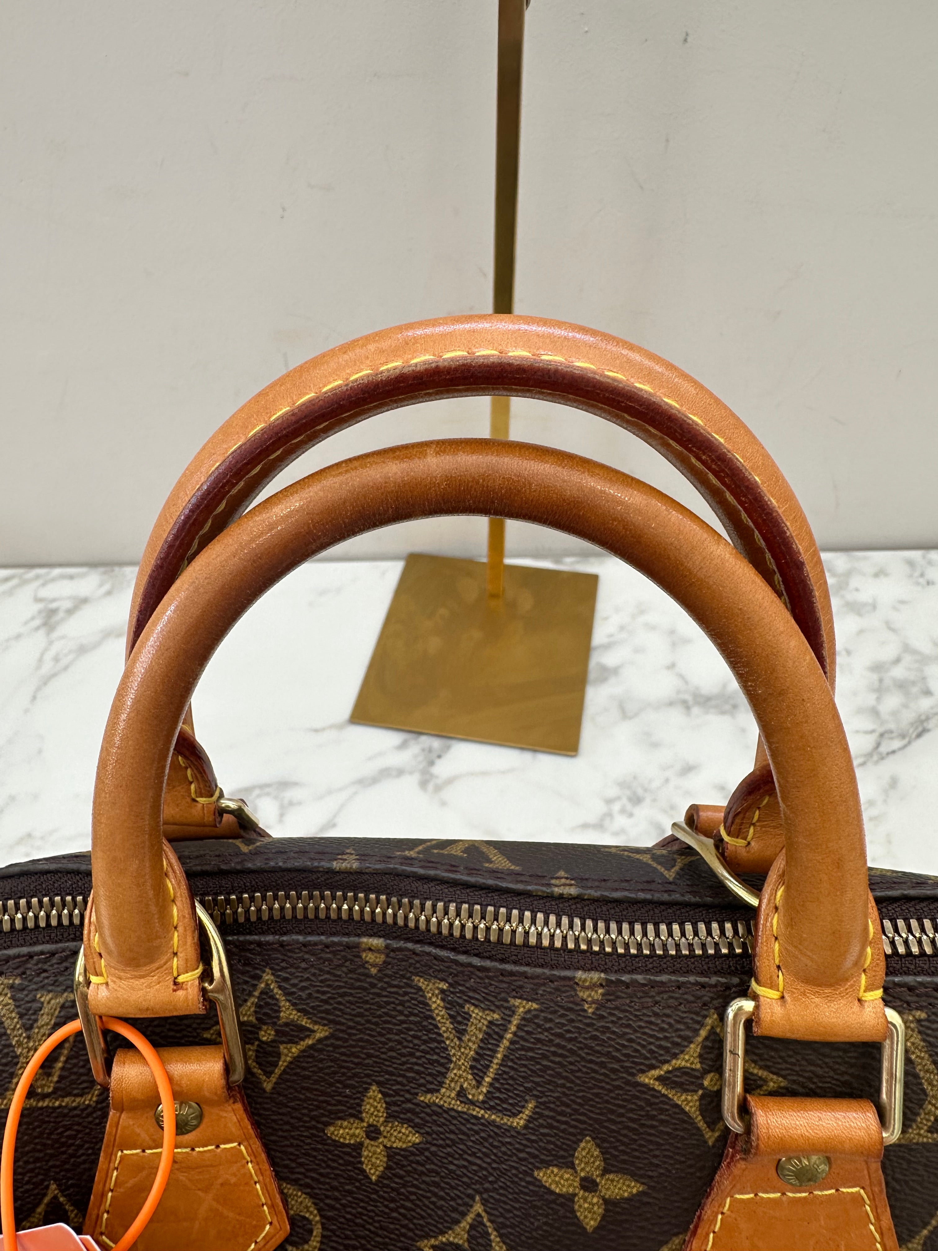 Louis Vuitton Alma