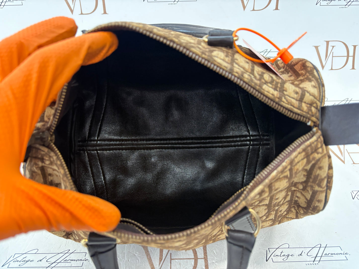 018597 - Christian Dior Brown Trotter Duffle