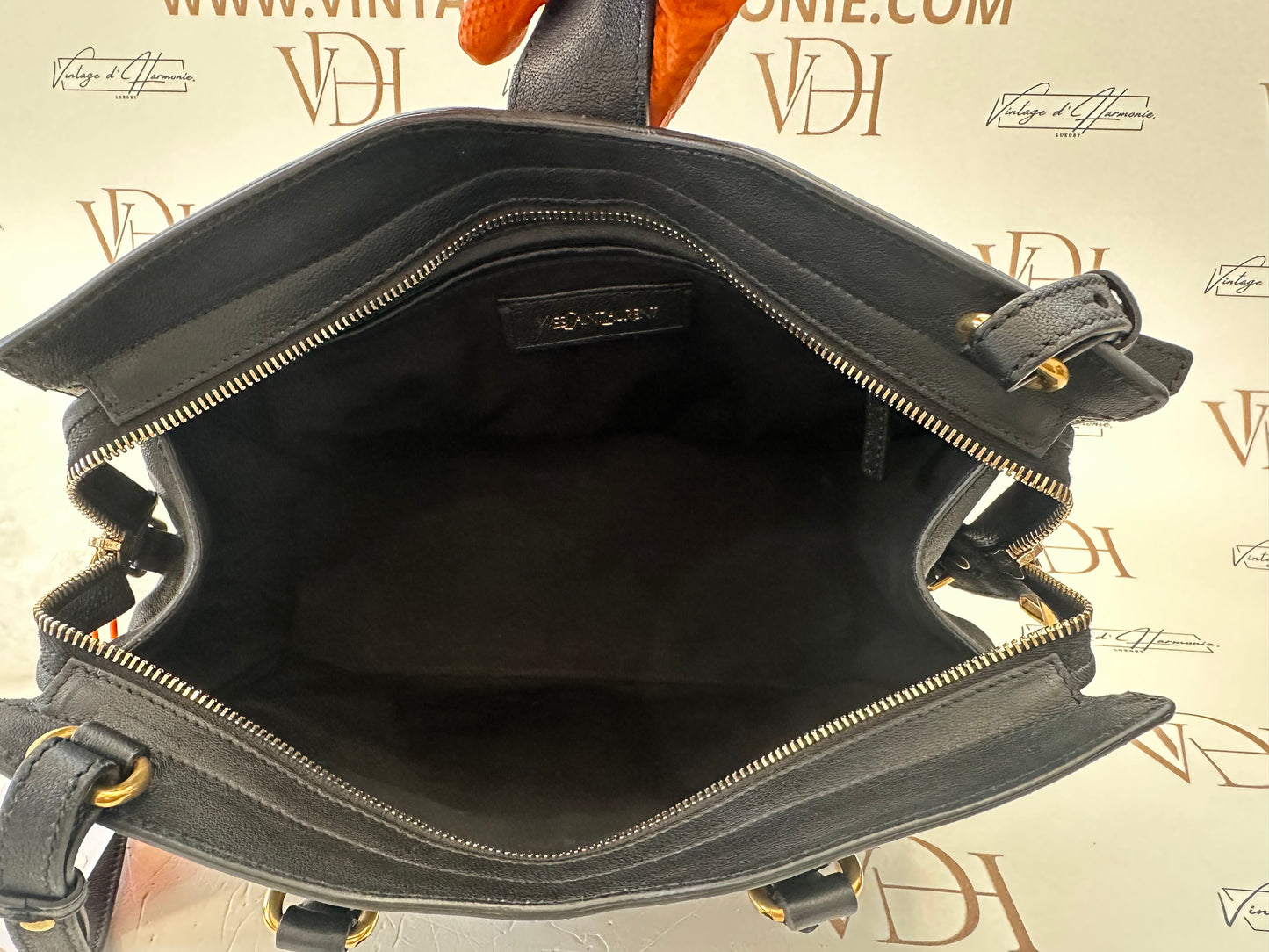 382272 - Saint Laurent Y-Ligne