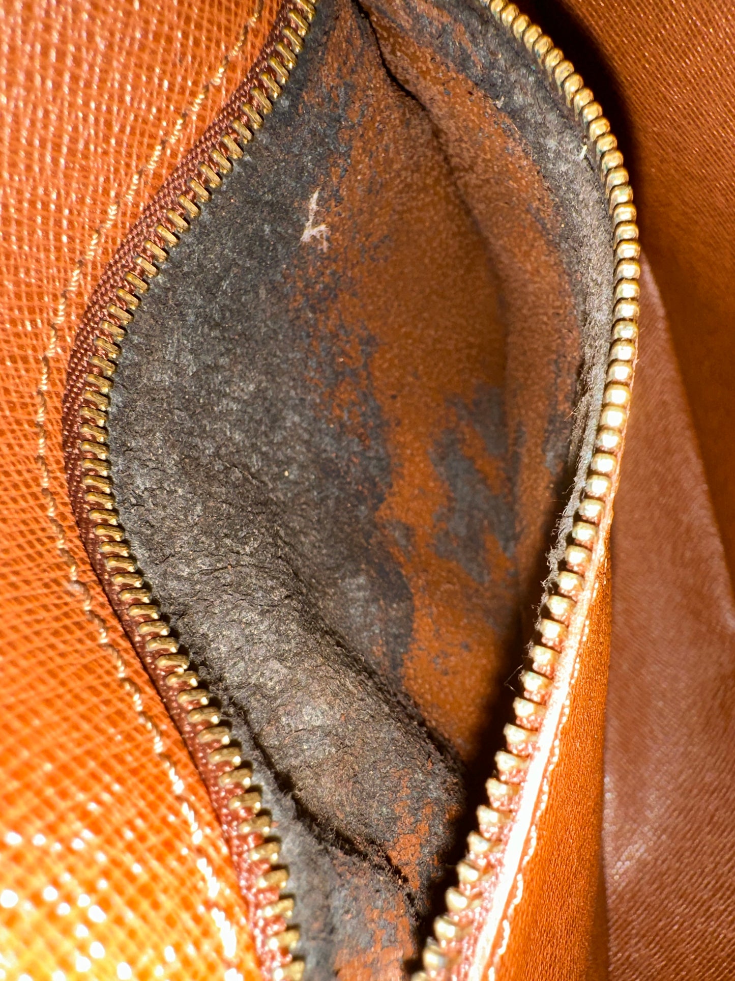 Louis Vuitton Saint Cloud MM
