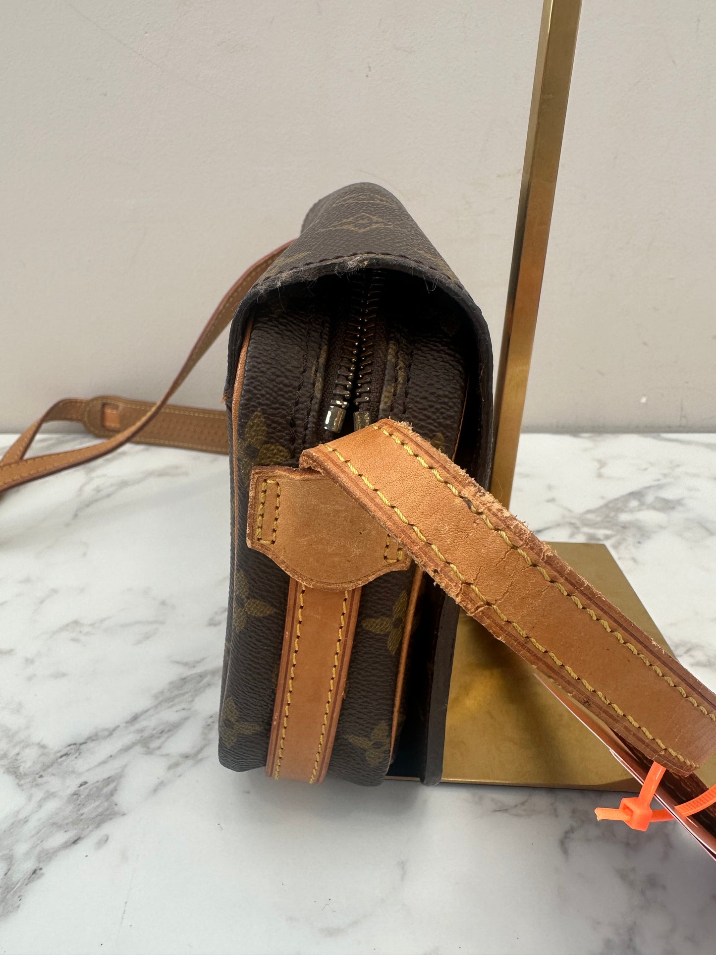 Louis Vuitton Saint German 24