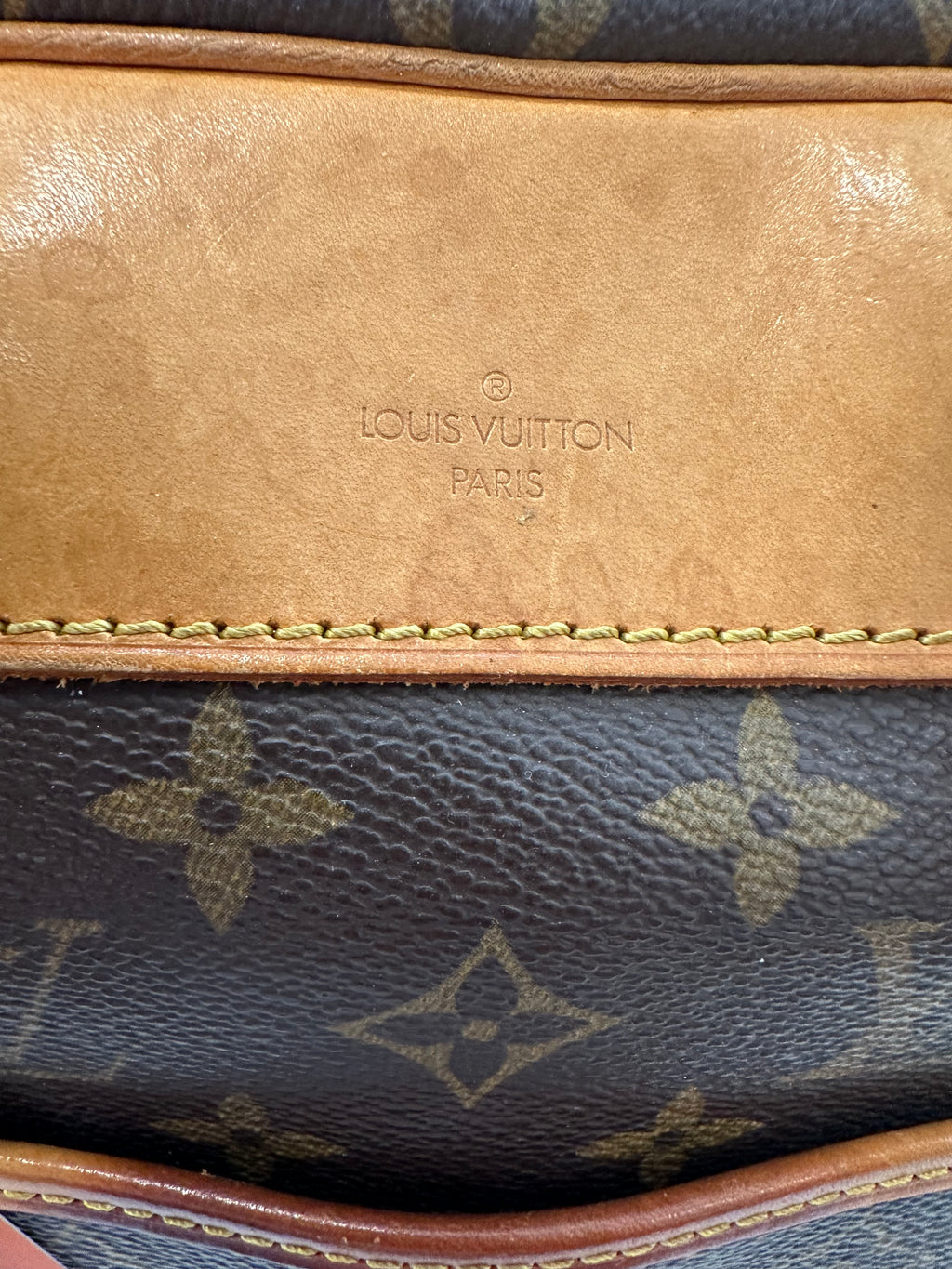 Louis Vuitton Deauville