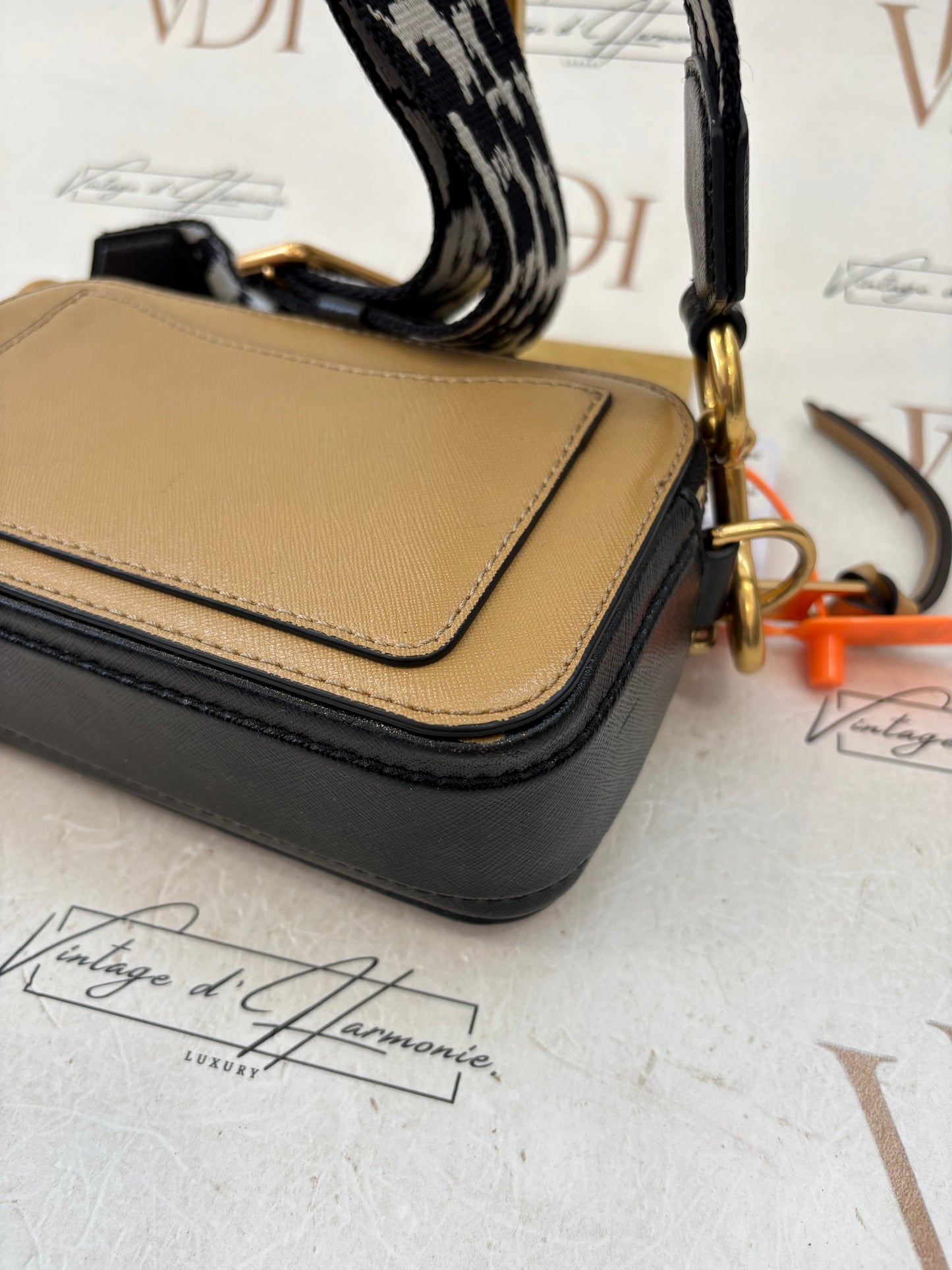 383975 - Marc Jacobs Snapshot
