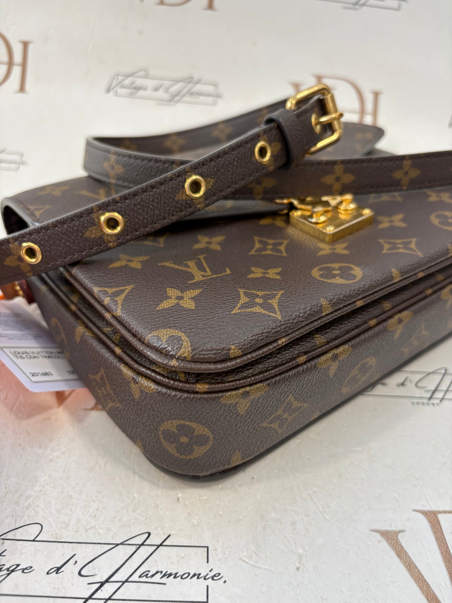 201683 - Louis Vuitton Metis