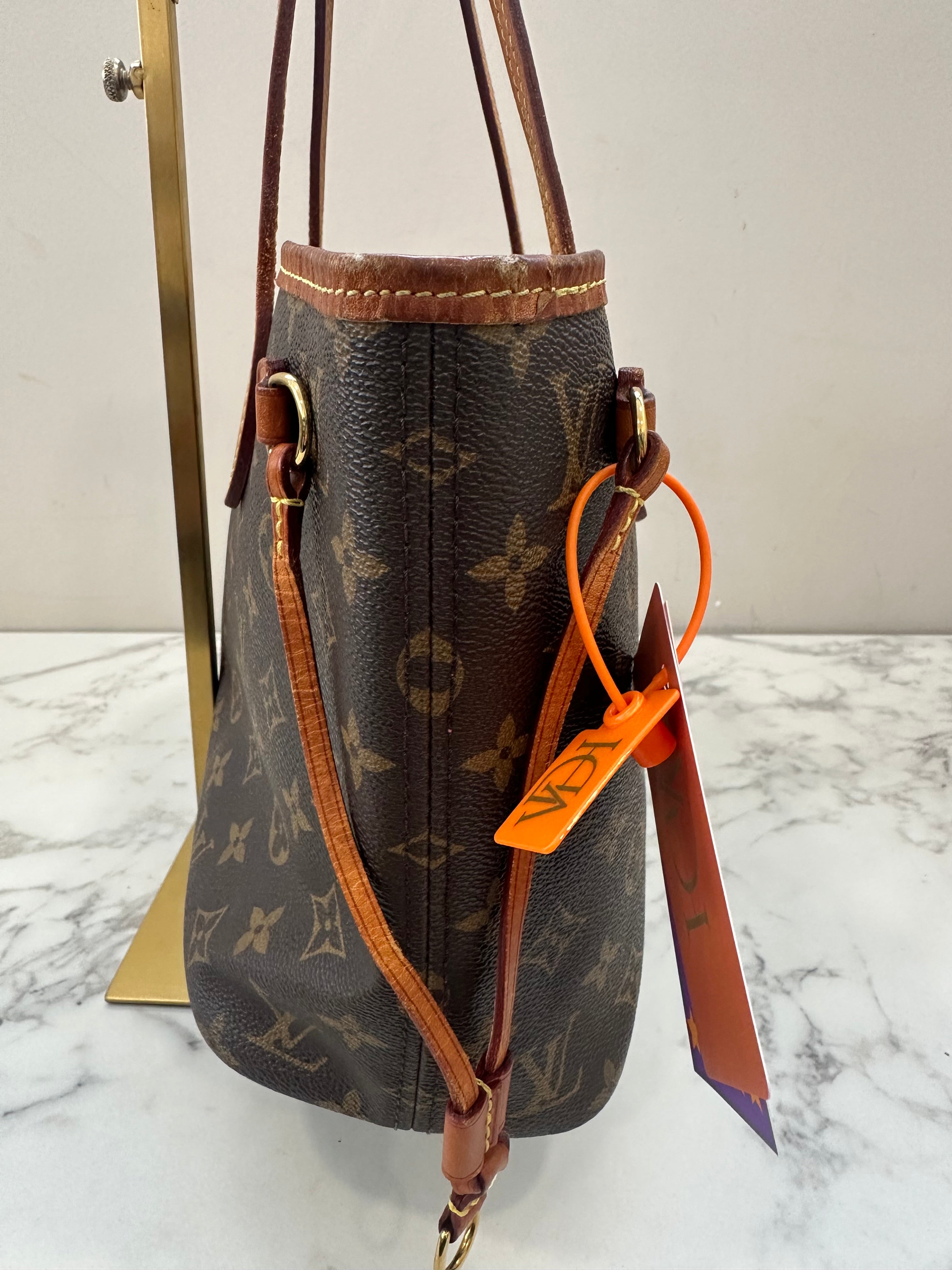 Louis Vuitton Neverfull PM