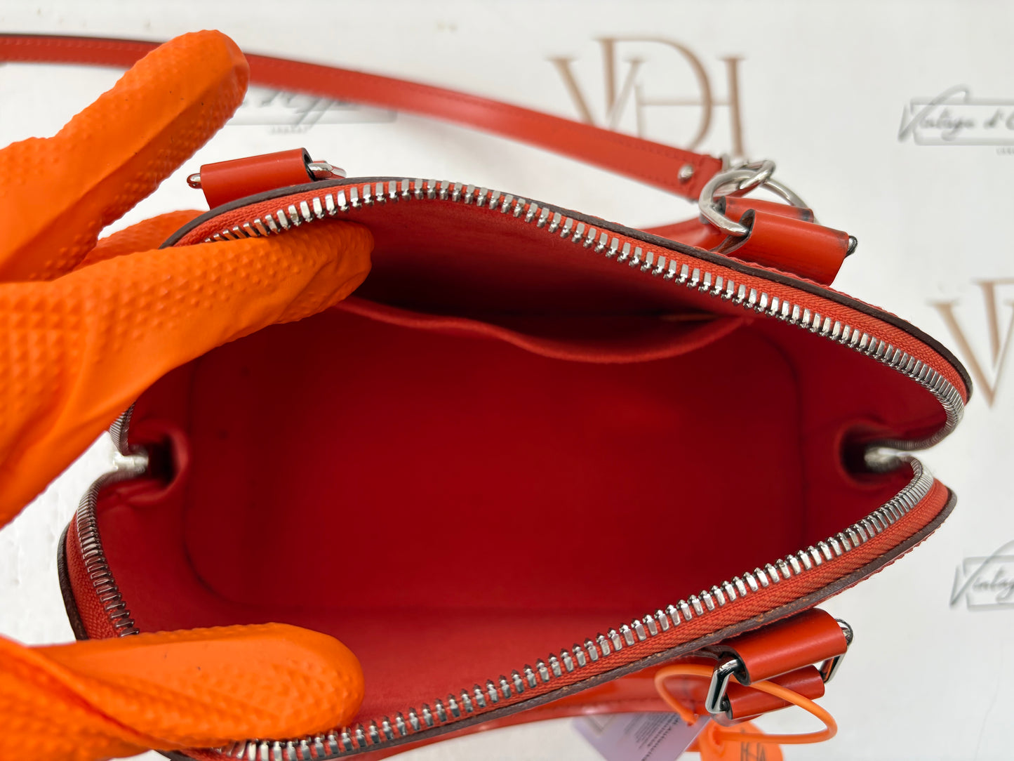 200880 - Louis Vuitton Alma BB