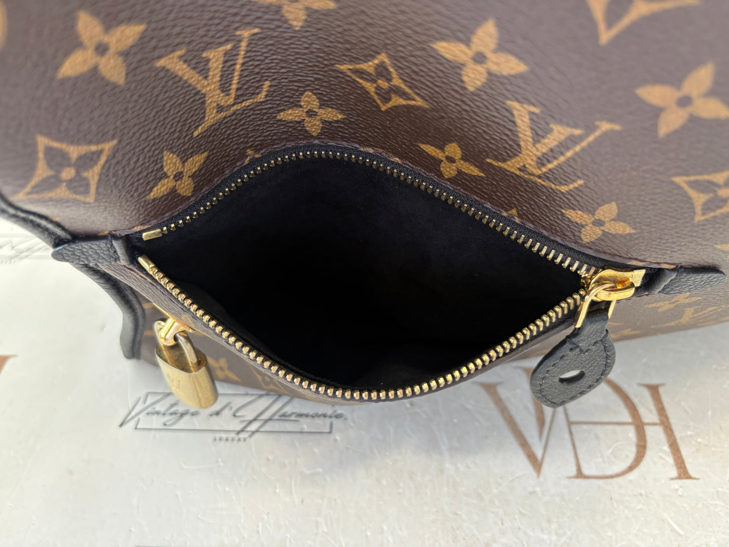 017179 - Louis Vuitton Popincourt MM