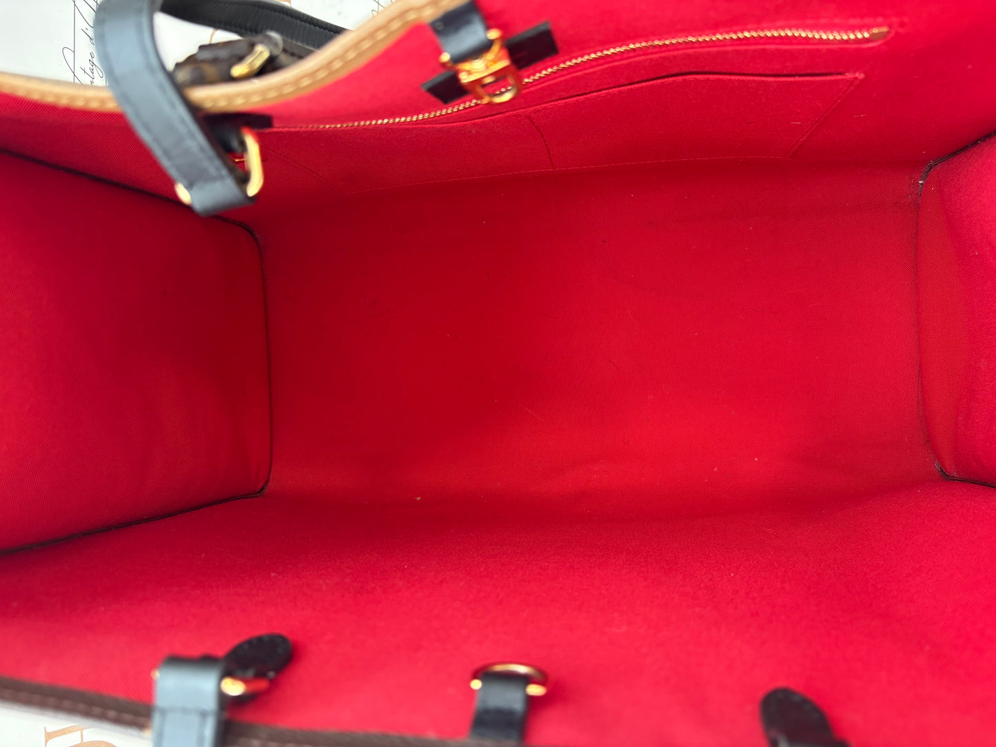 384259 - LV onthego