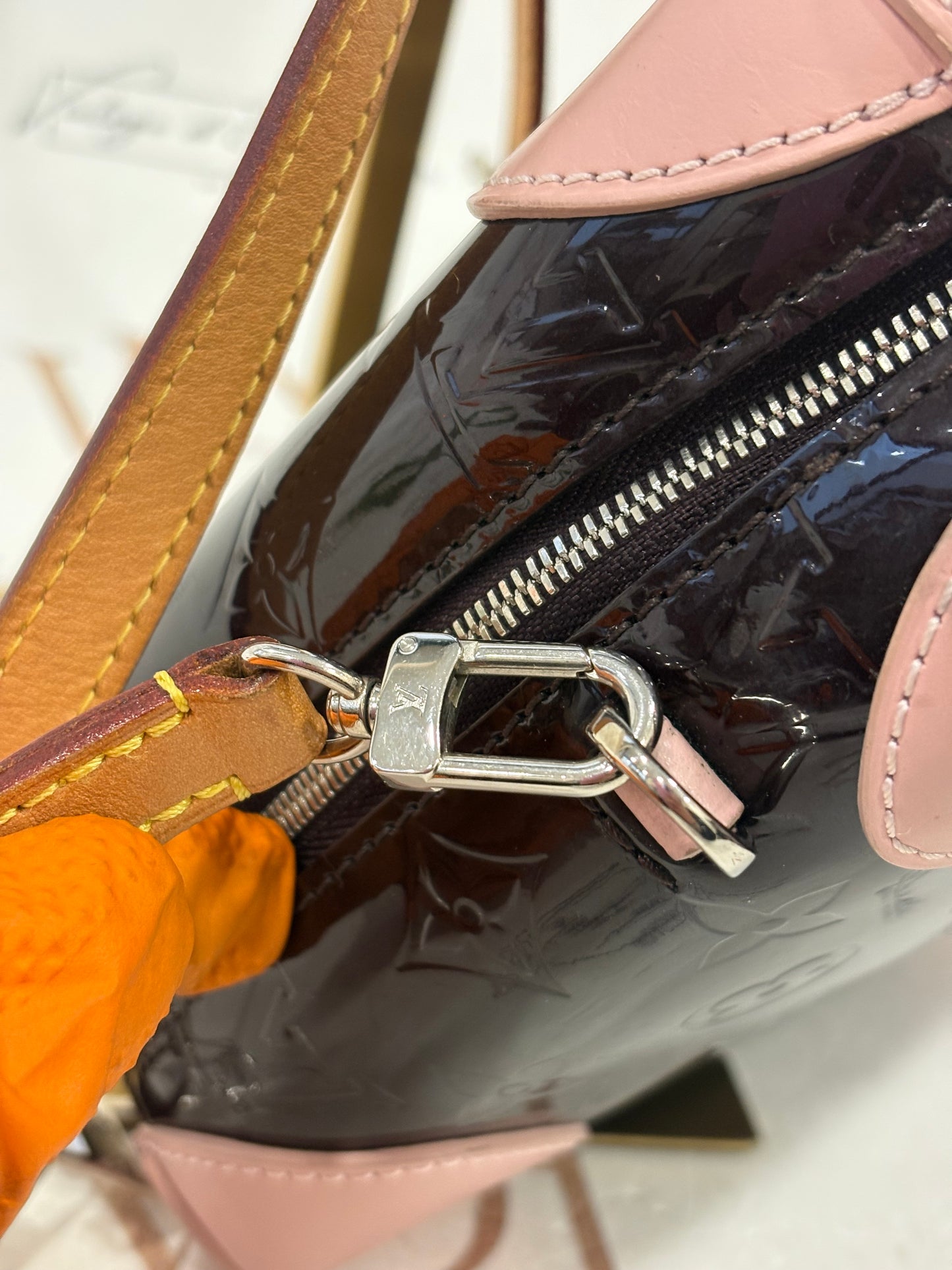 384008 - Louis Vuitton Venice