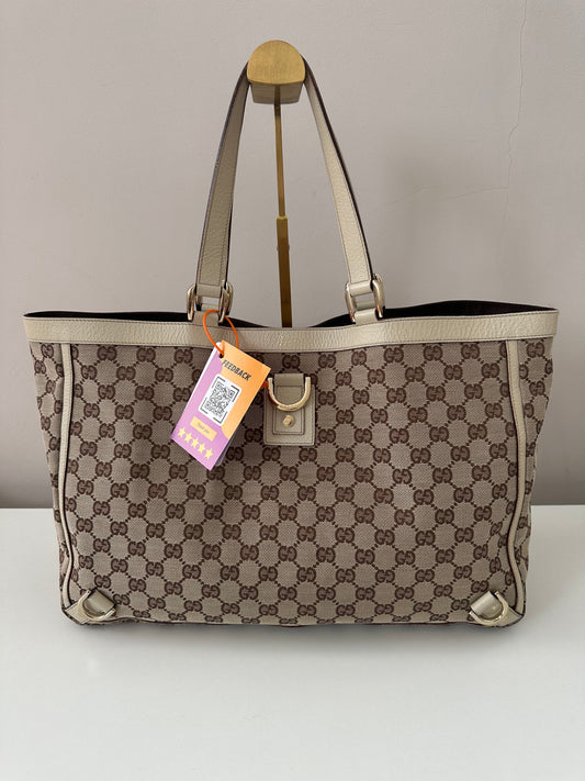 Gucci Abbey GG