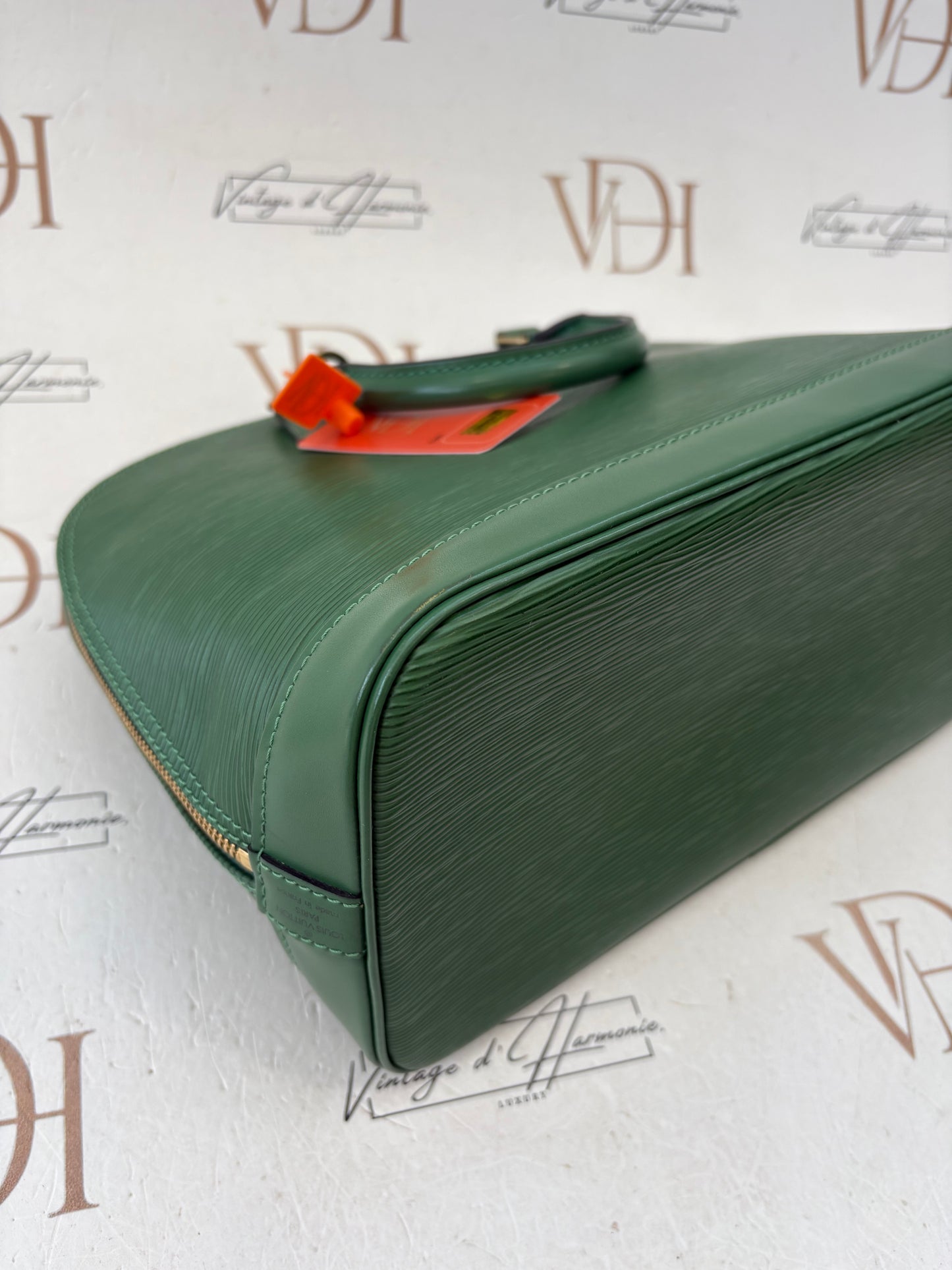 018575 - Louis Vuitton Green Epi Alma