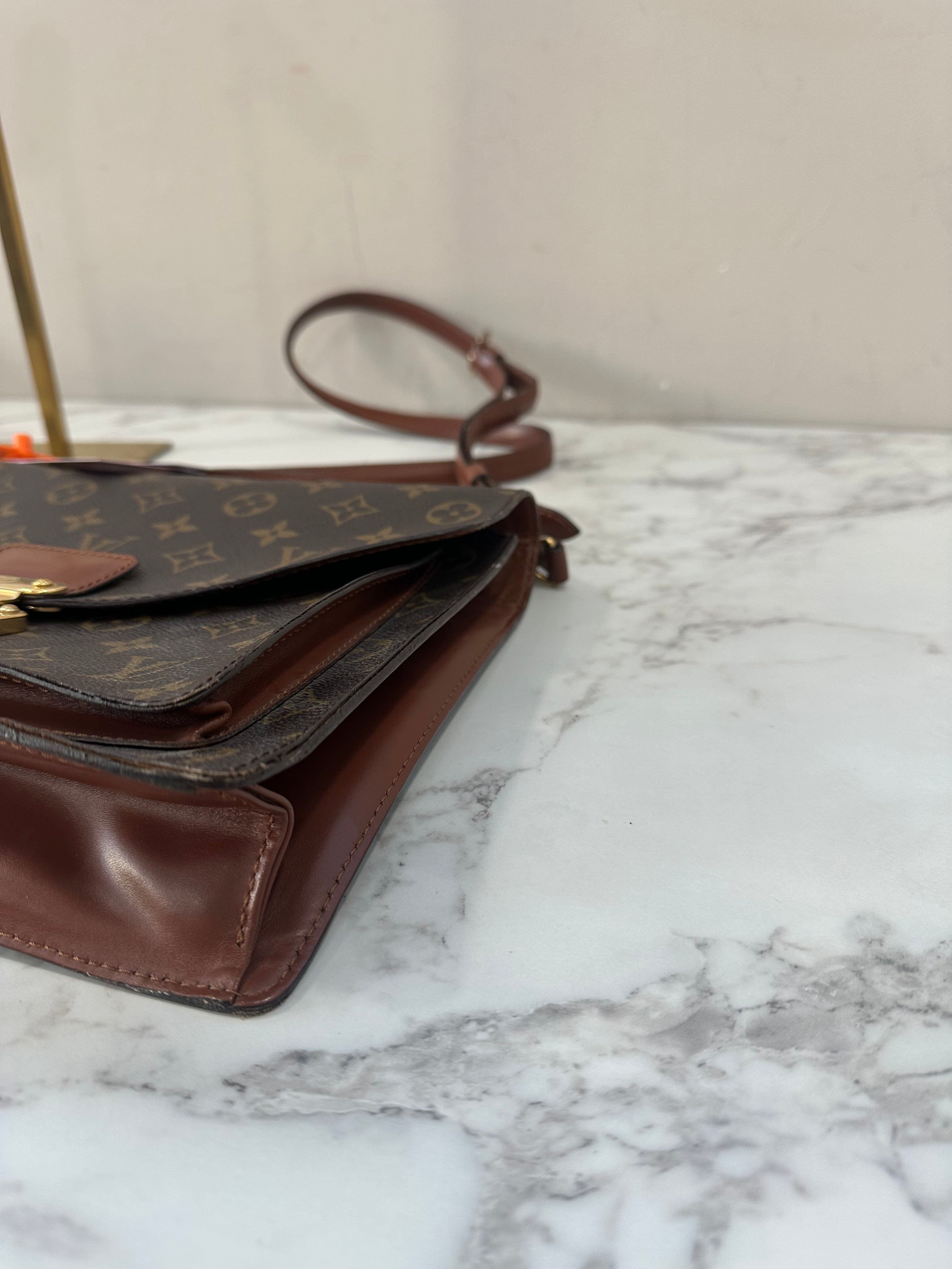 Louis Vuitton Monceau 28