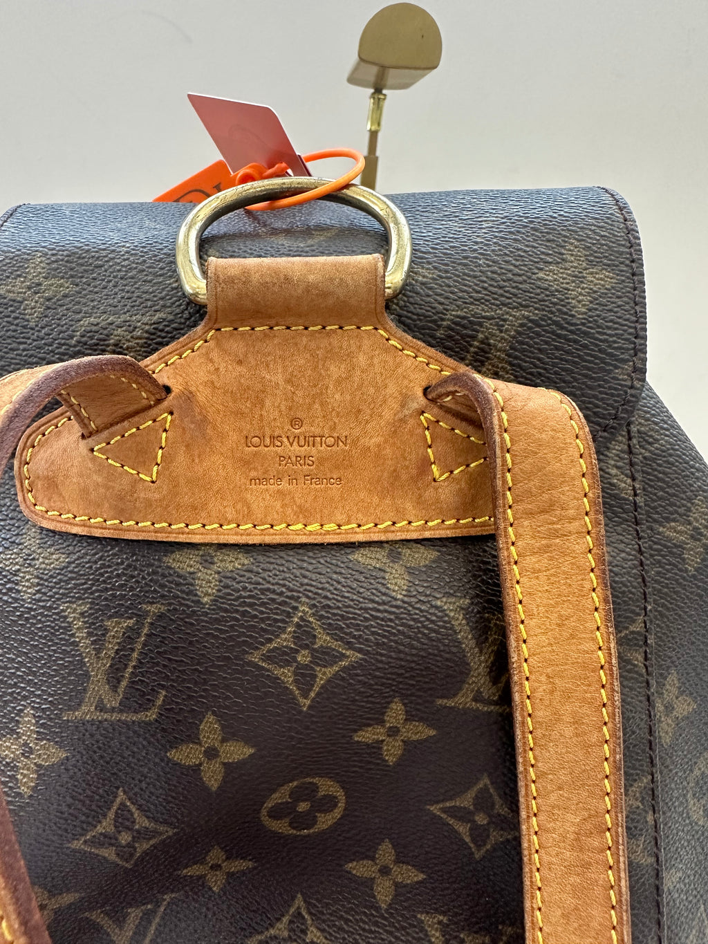 Louis Vuitton Montsouris MM
