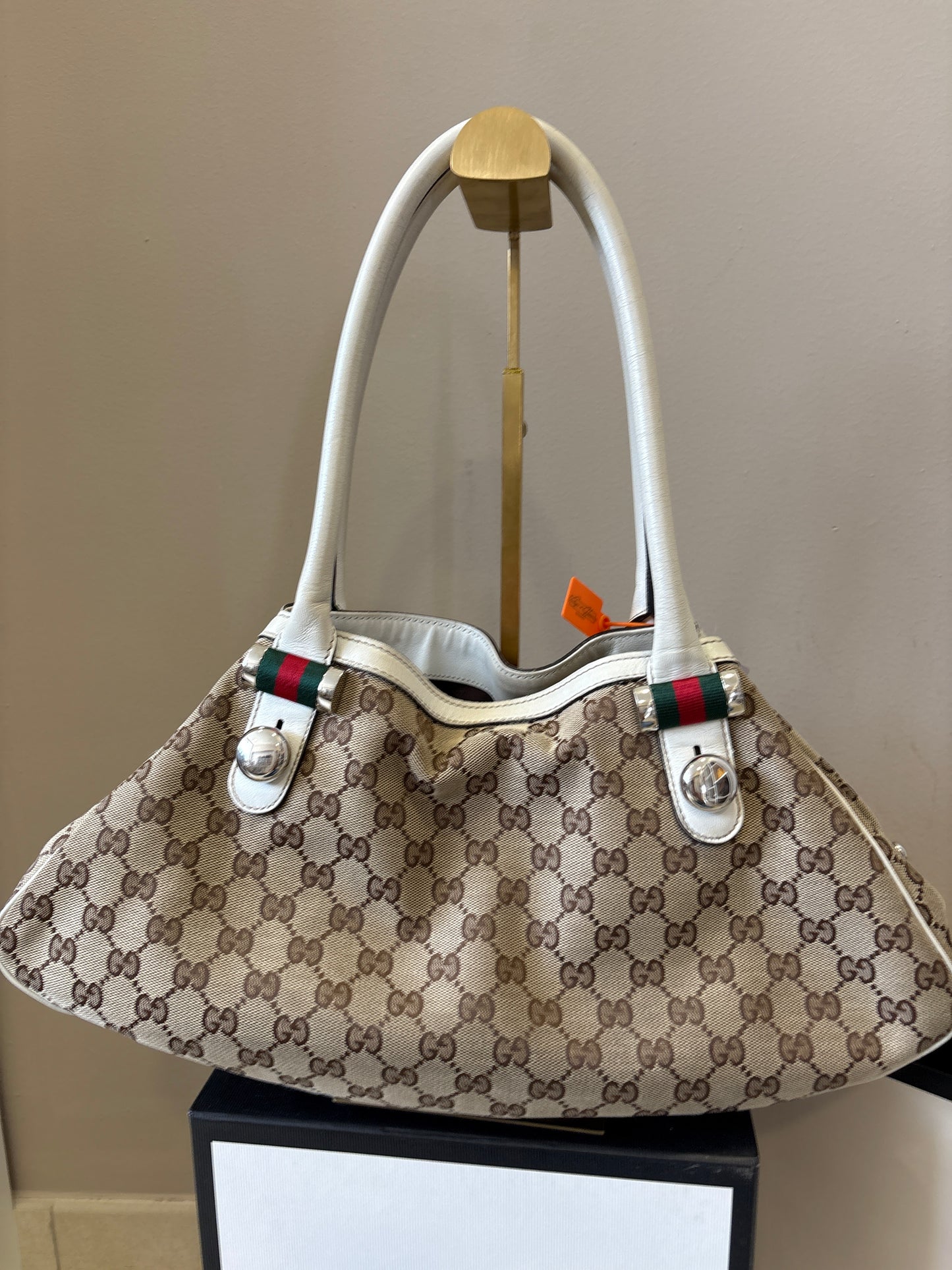 Gucci Canvas