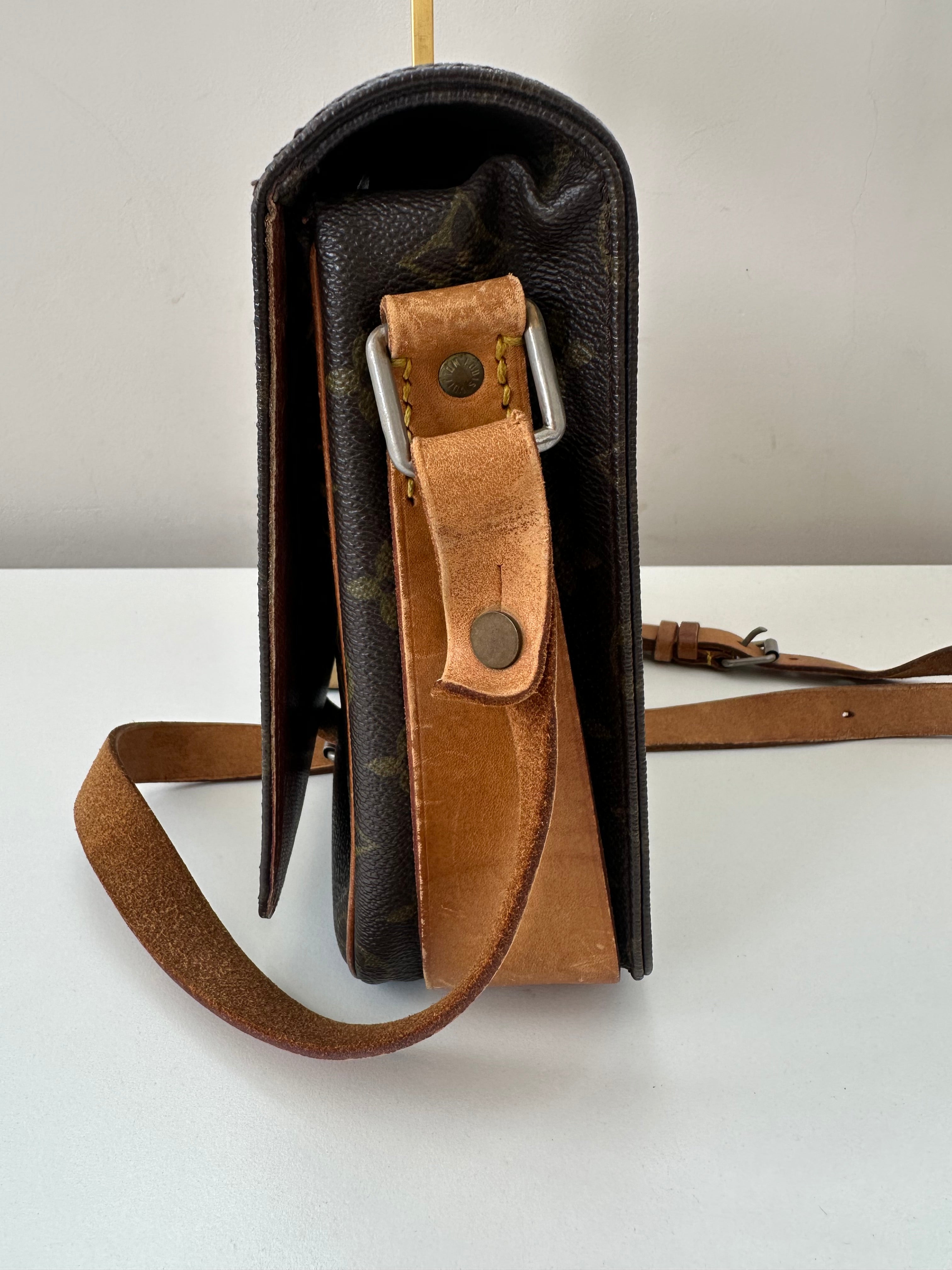 Louis Vuitton Cartouchiere GM