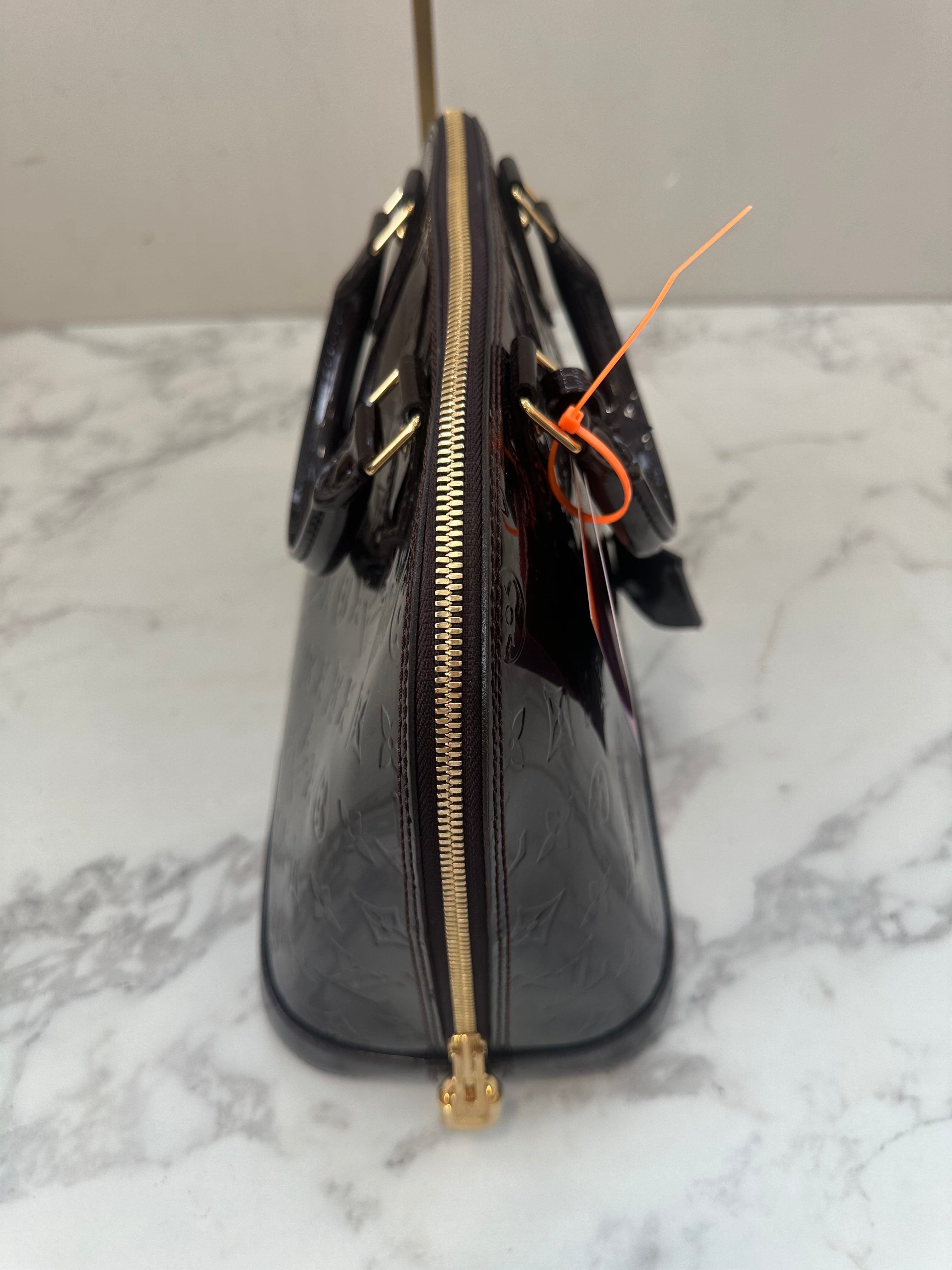 Louis Vuitton Alma PM Vernis