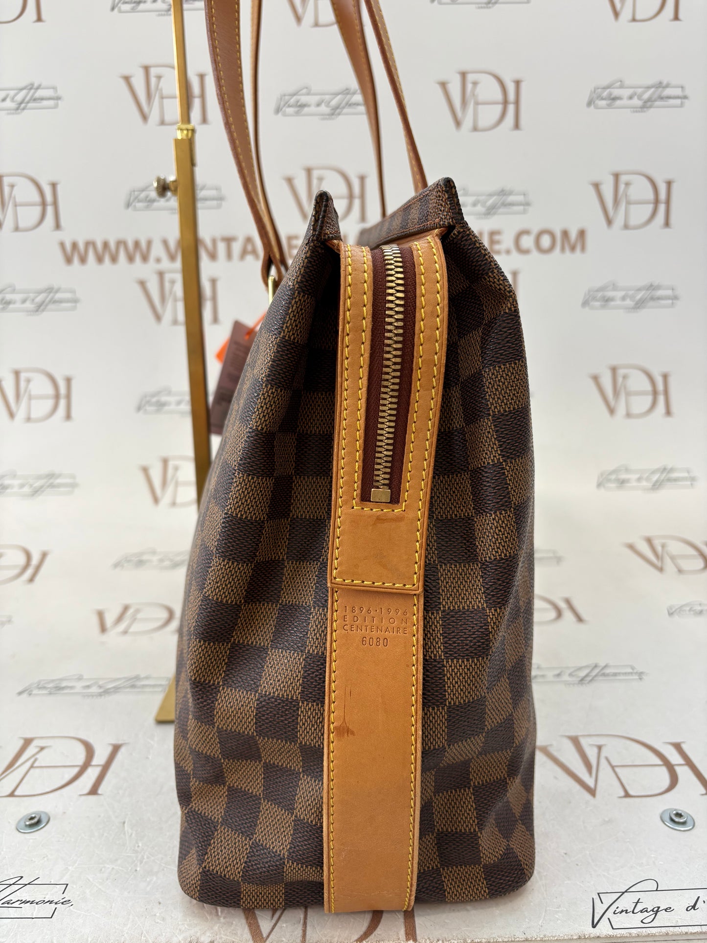 018418 - Louis Vuitton Colombine
