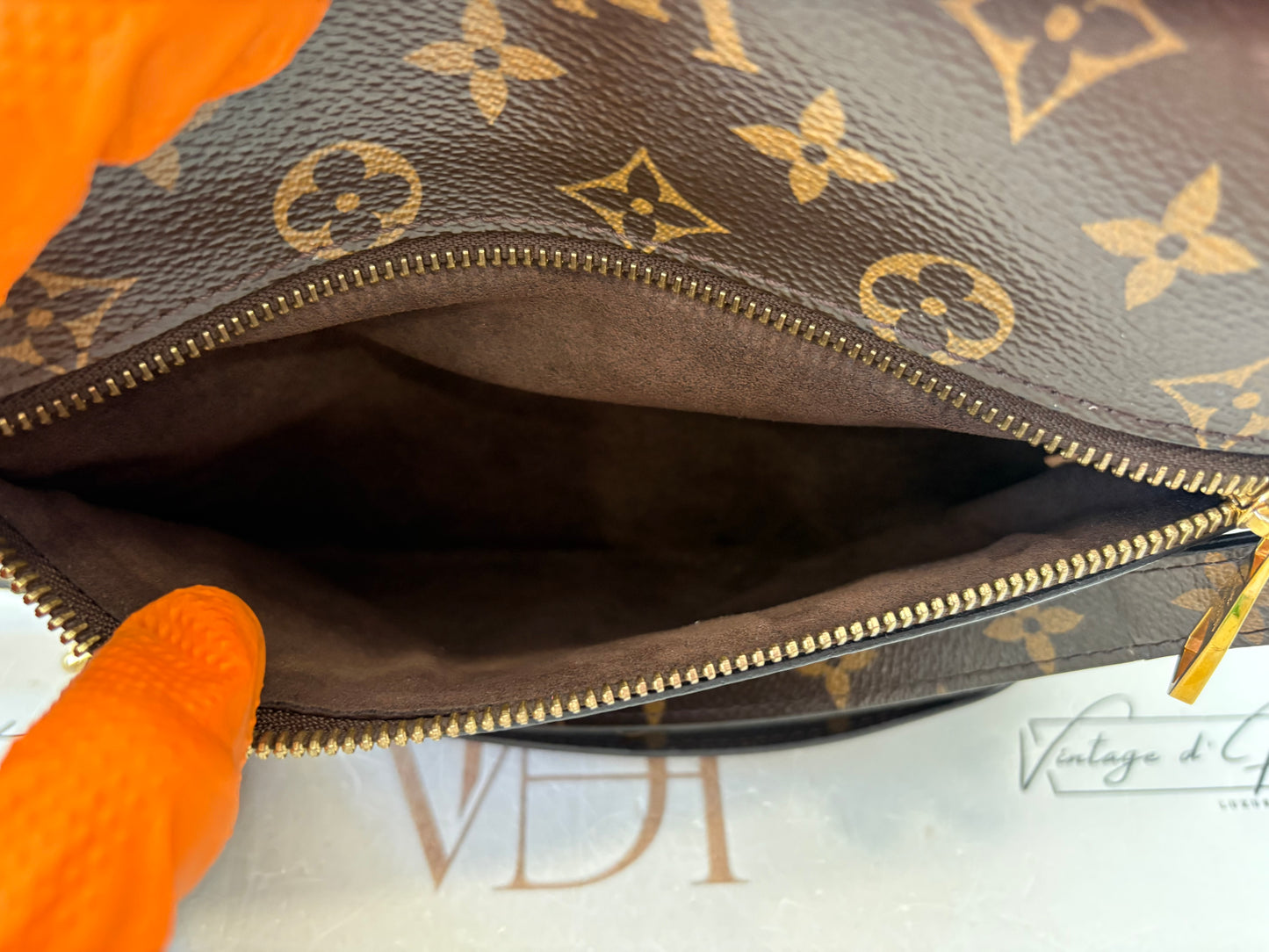 383768 - Louis Vuitton Metis