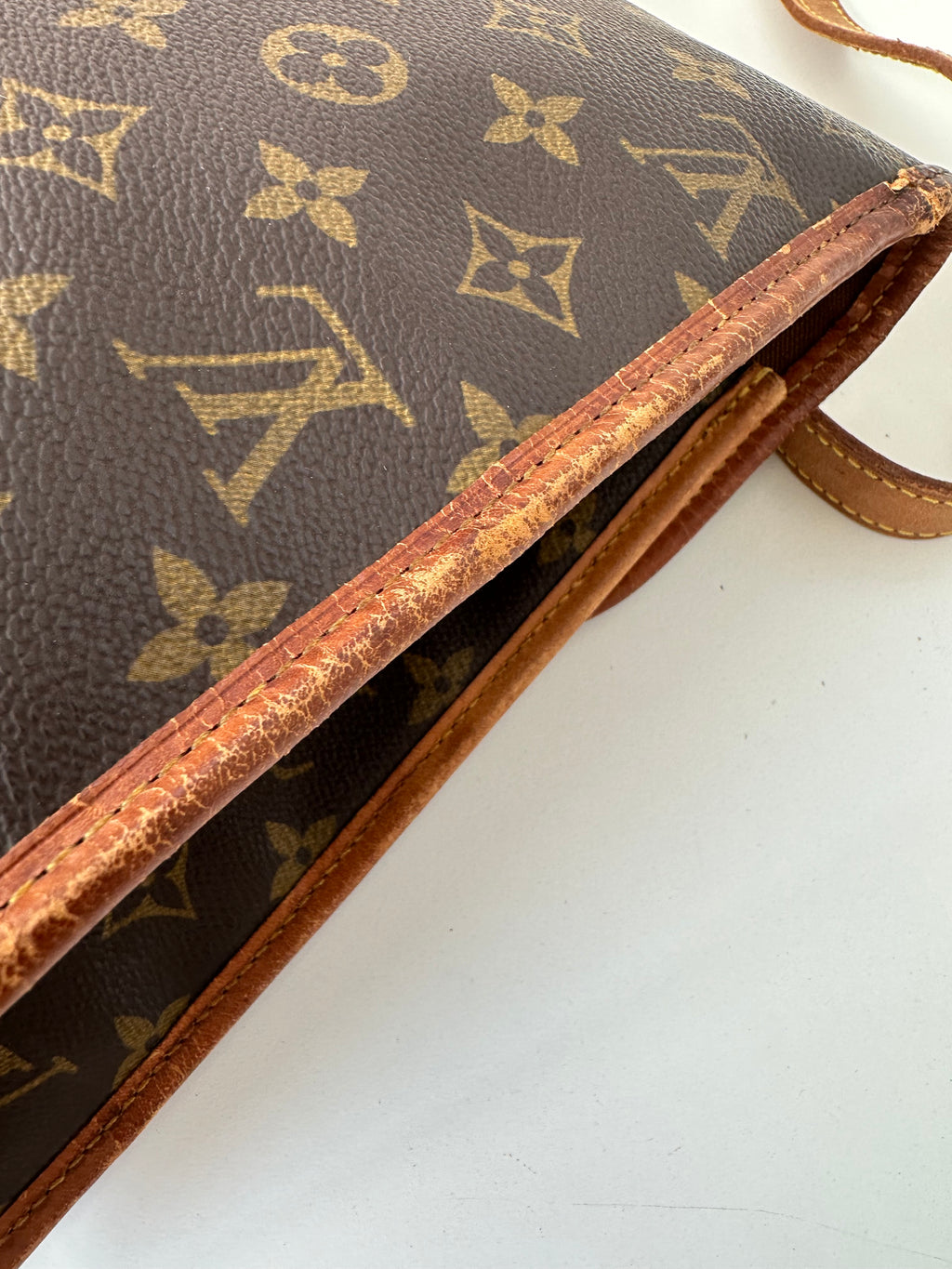 Louis Vuitton Beverly Business