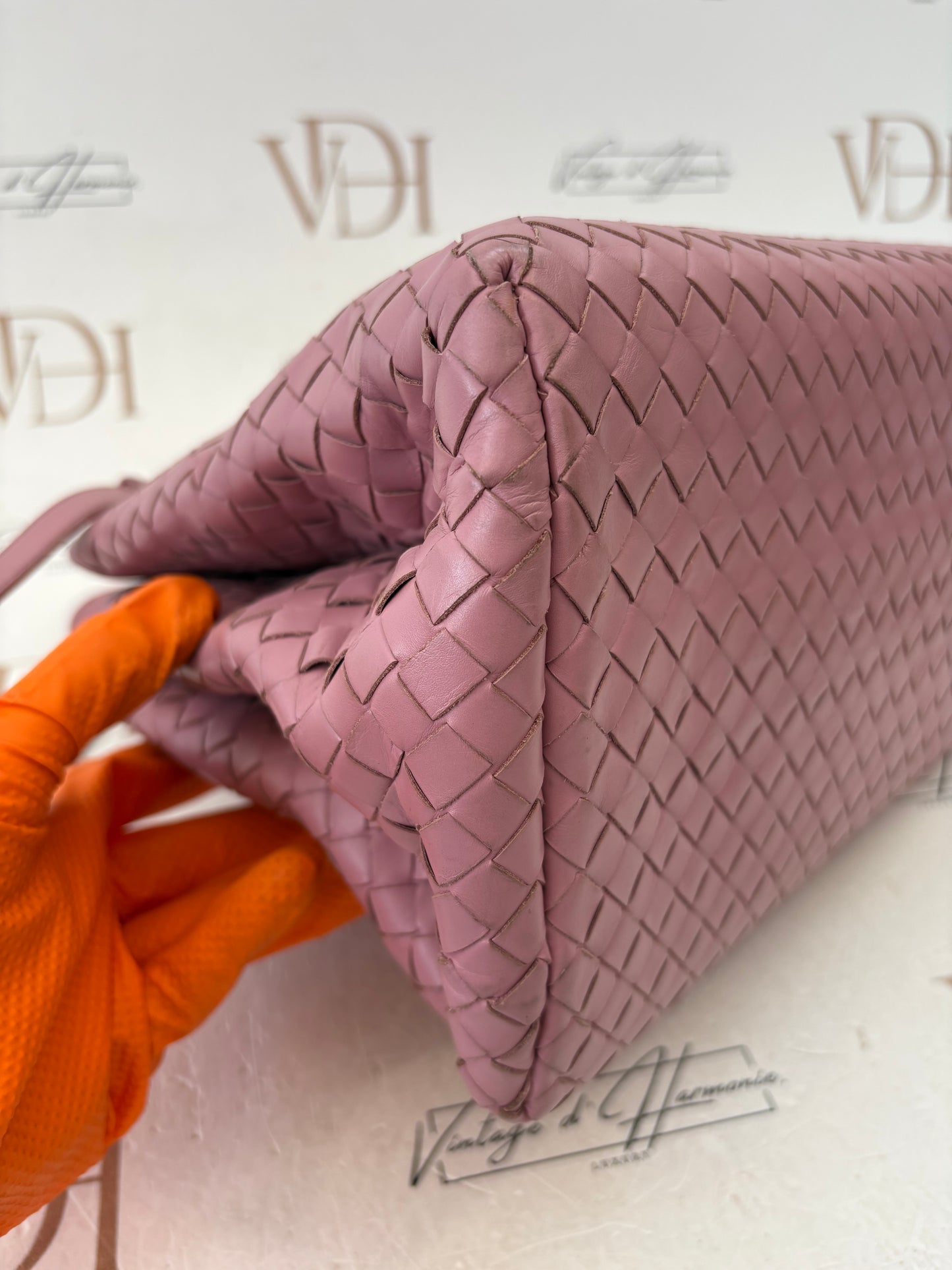 200737 - Bottega Veneta Roma