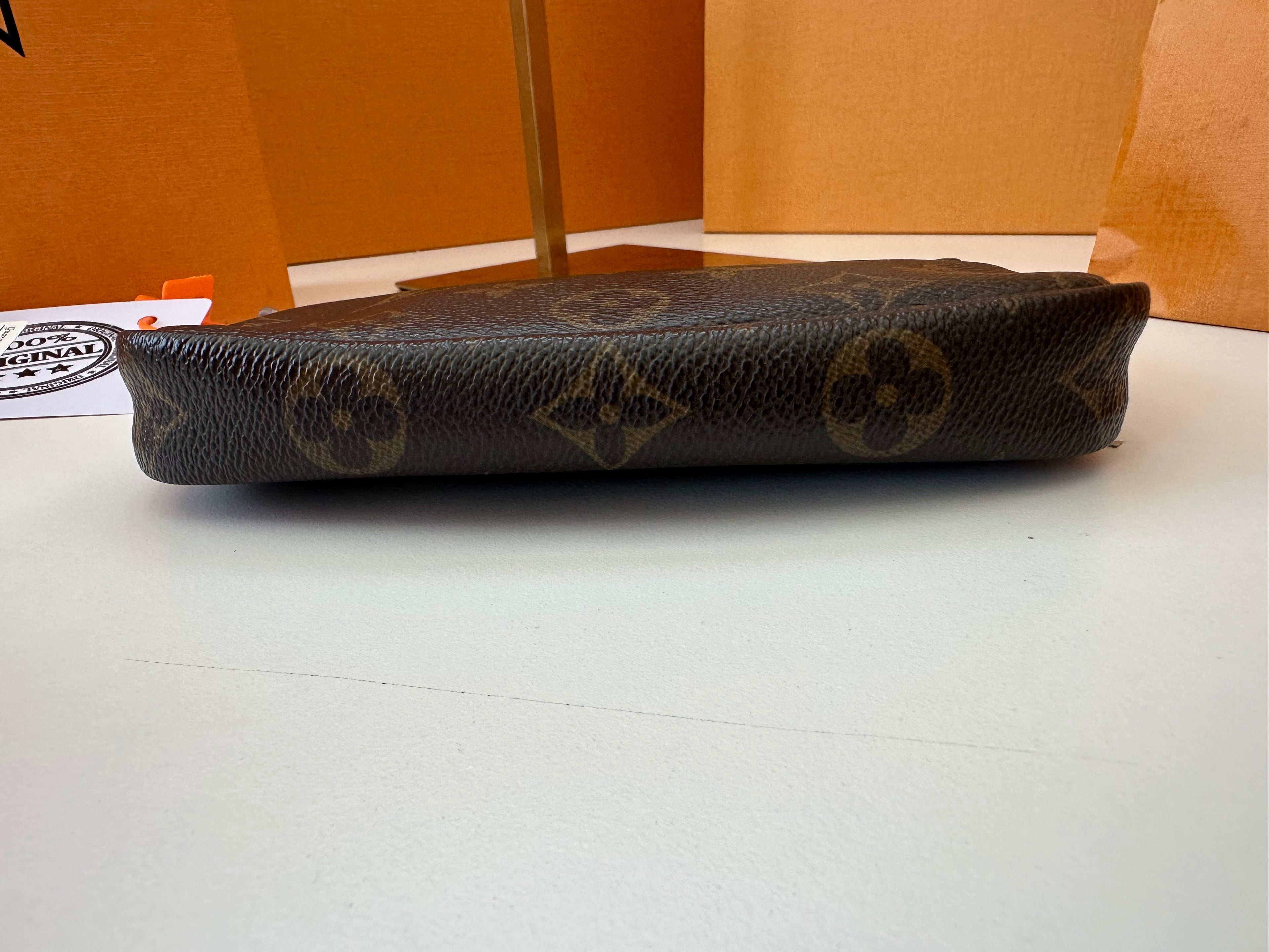 Louis Vuitton Pochette