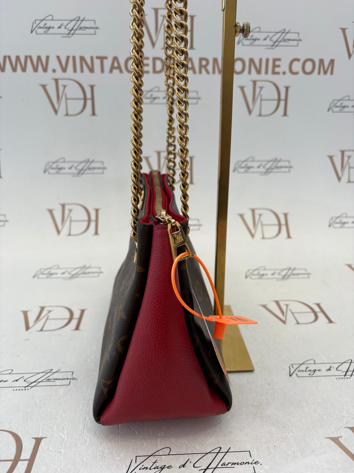 383607 - Louis Vuitton Surene BB