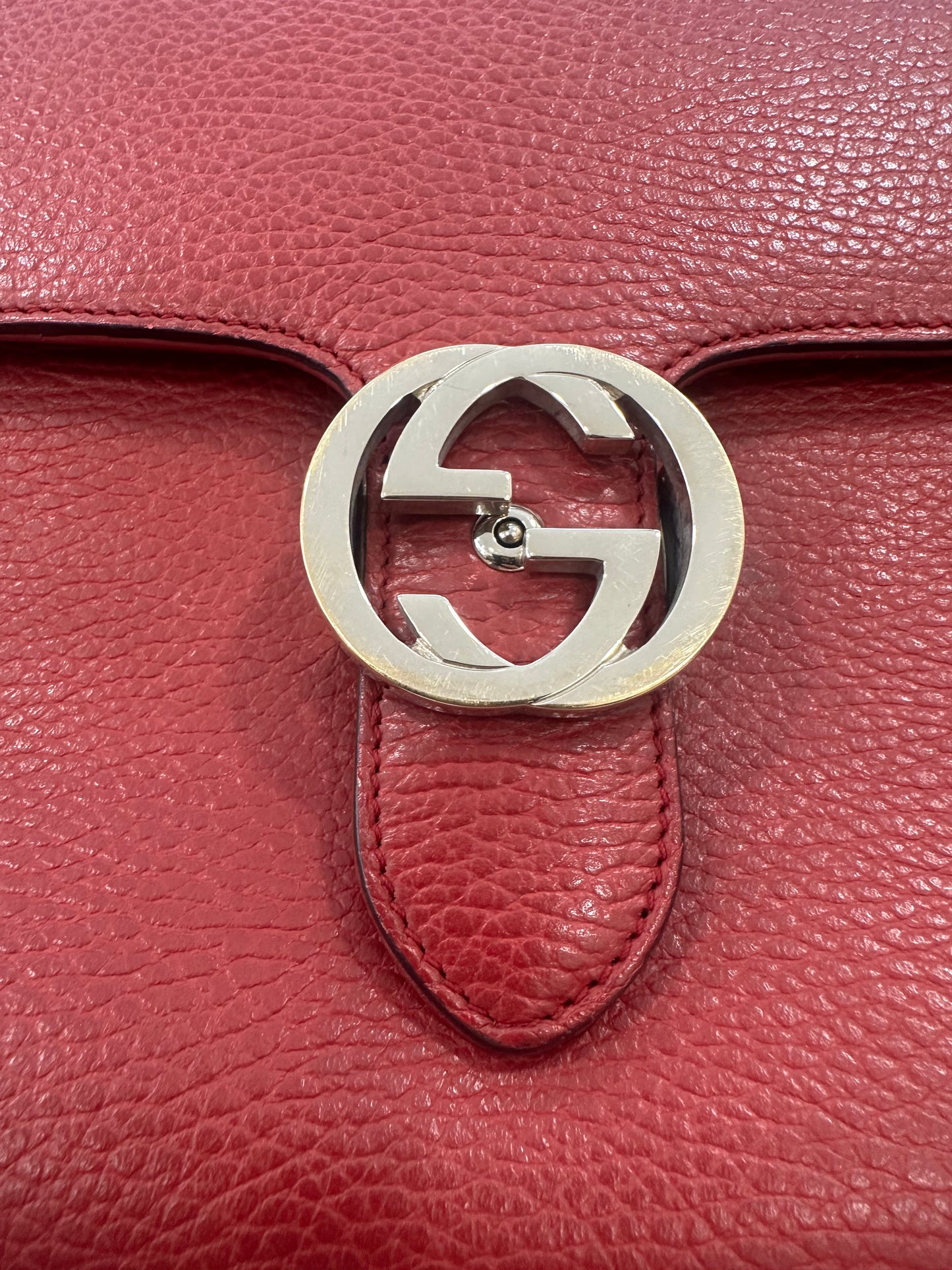 382733 - Gucci Interlocking