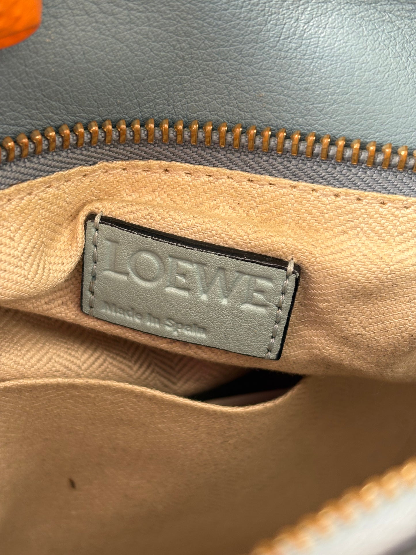 201573 - Loewe Puzzle