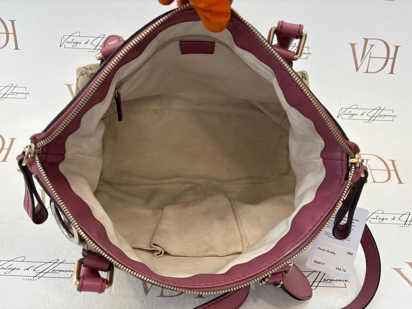 383977 - Gucci Sukey