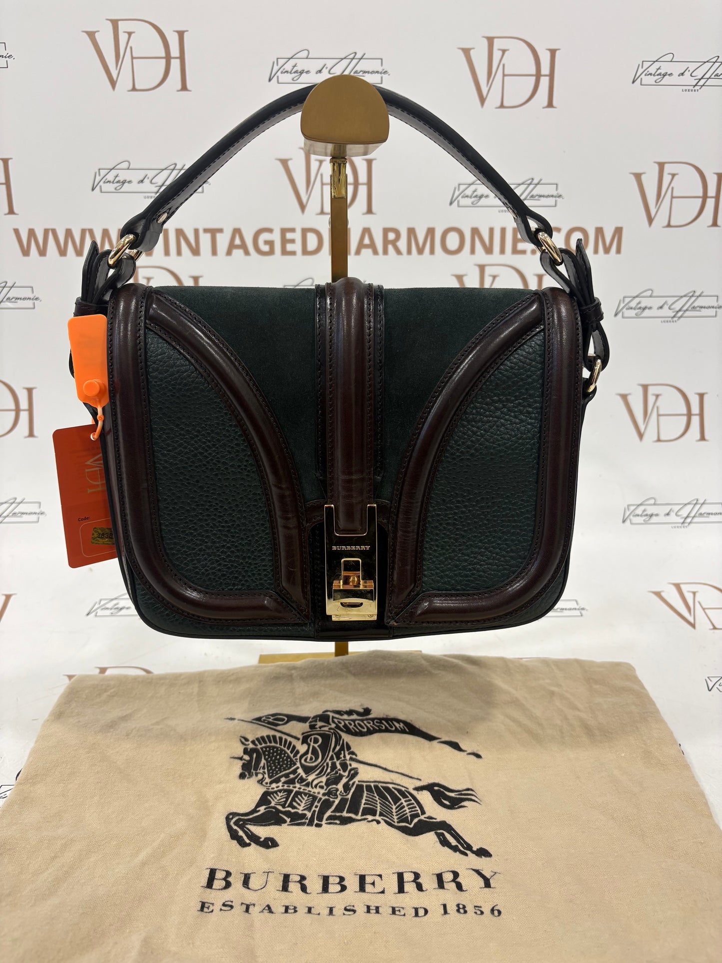 383816 - Burberry Bag