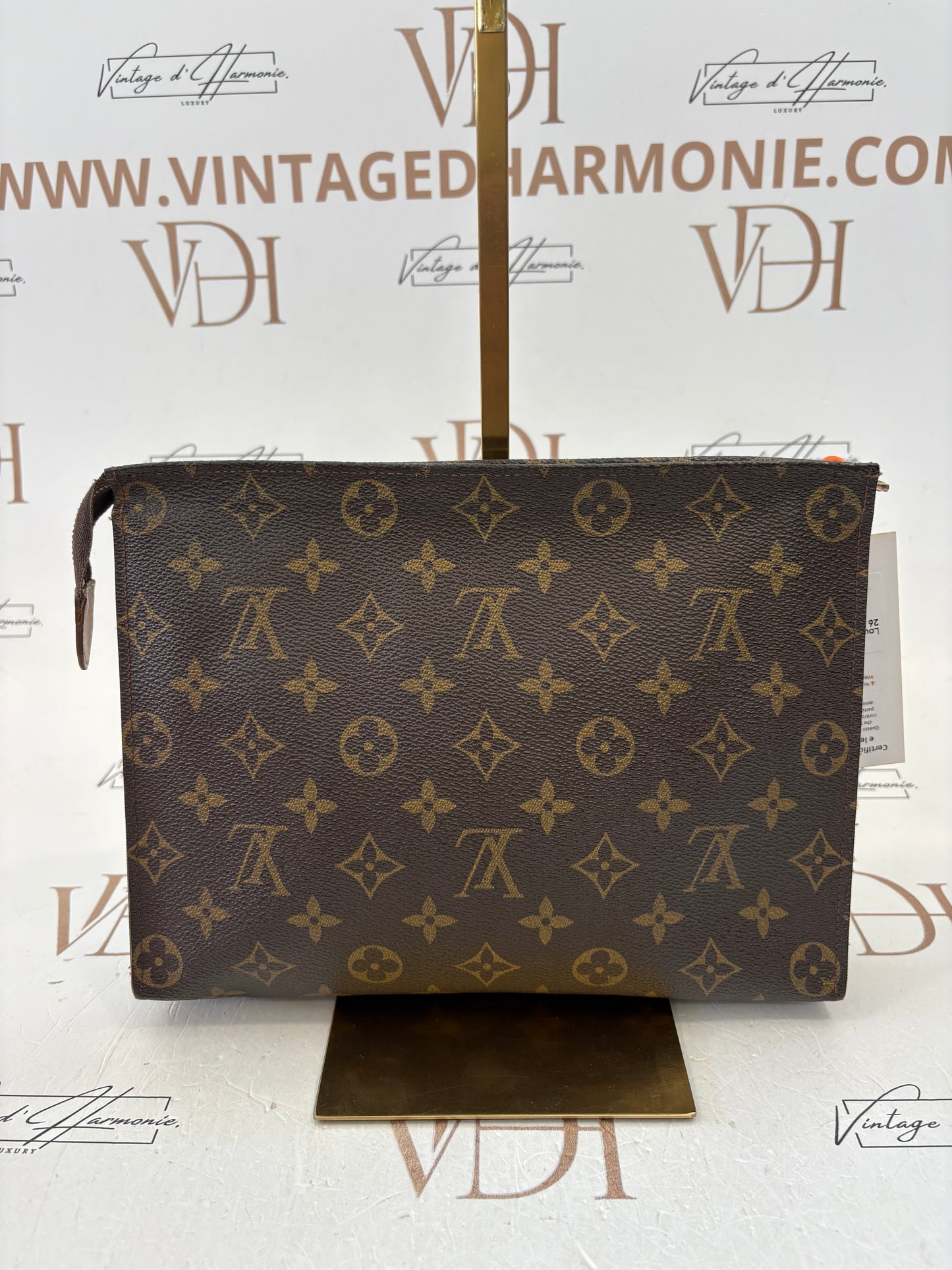 018178 - Louis Vuitton Toilette 26