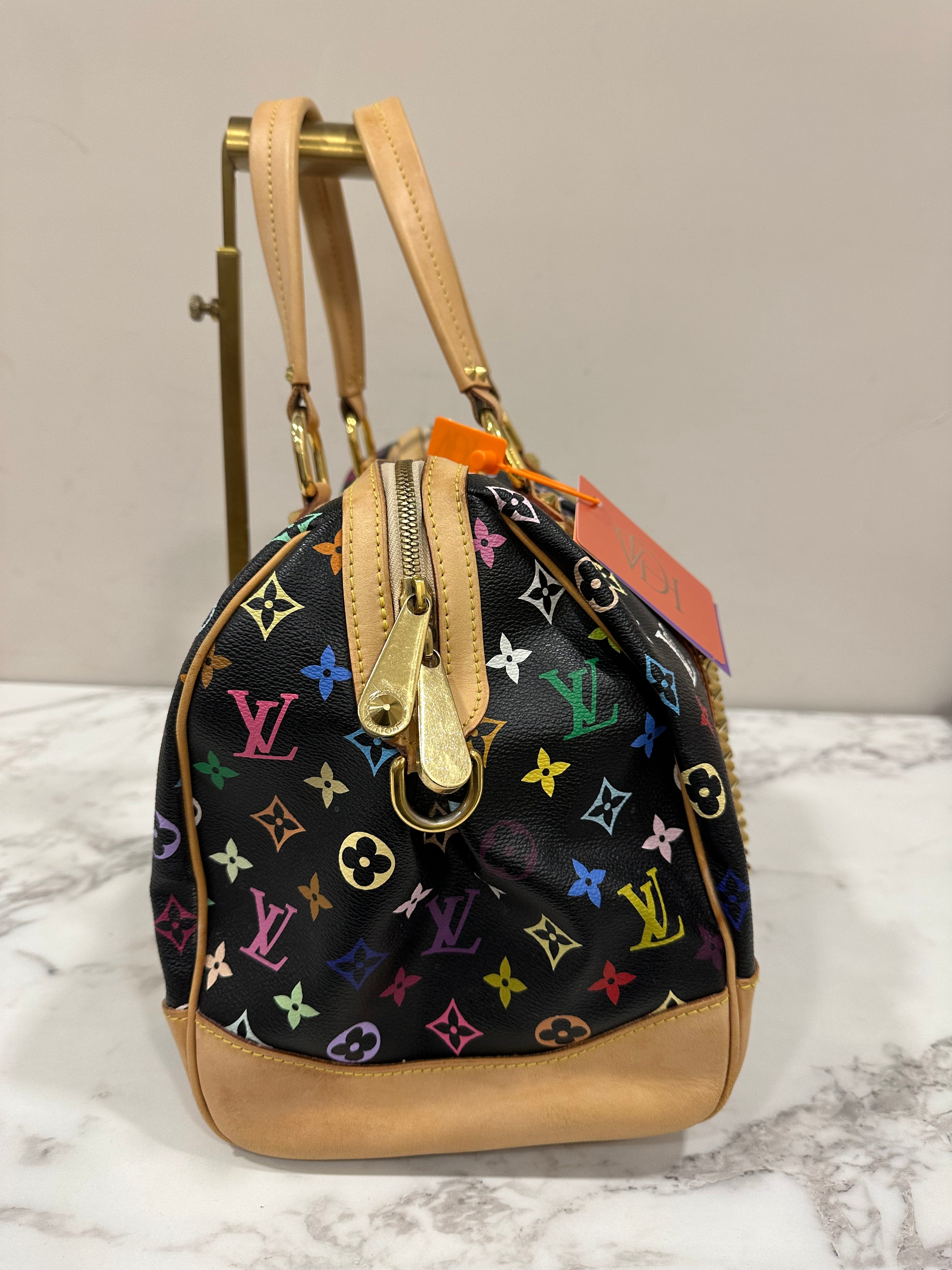 Louis Vuitton Courtney