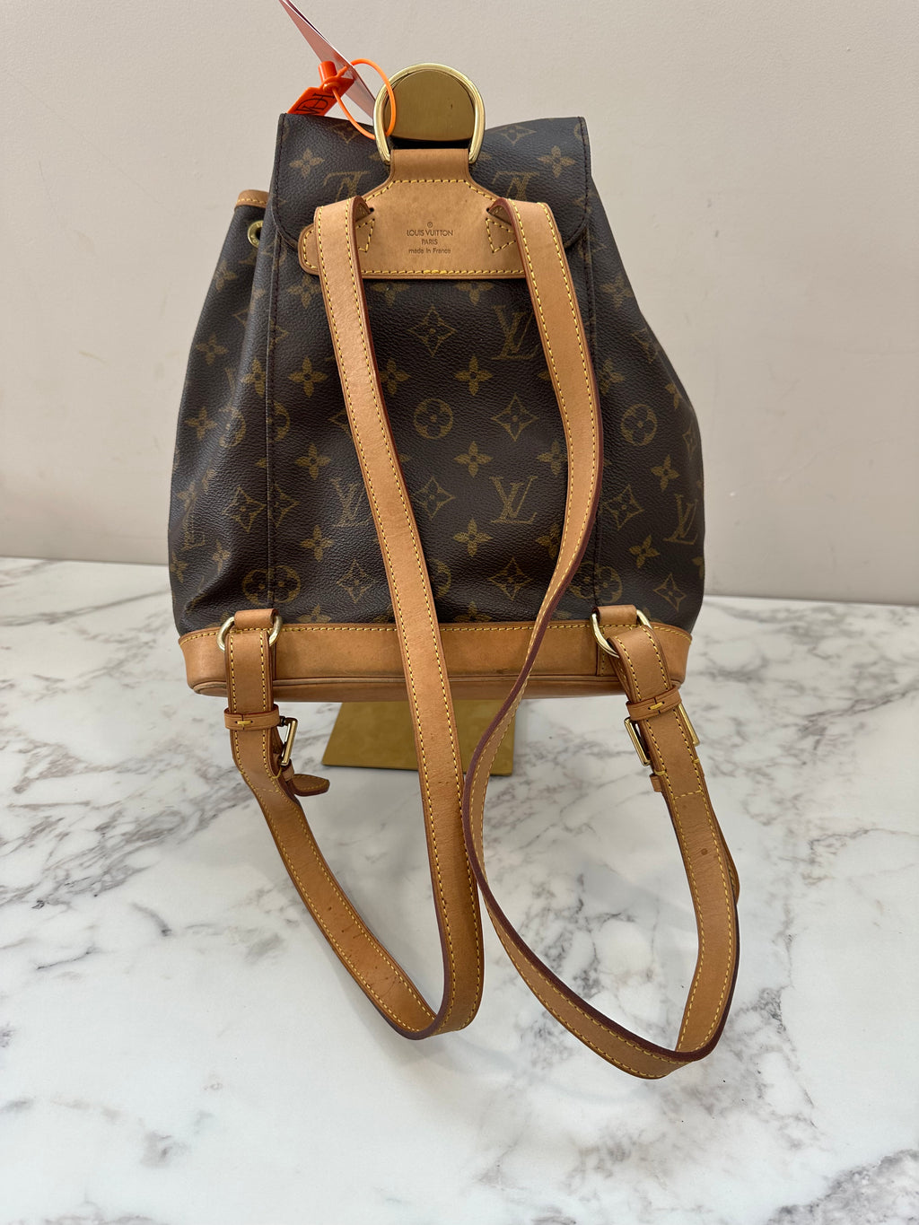 Louis Vuitton Montsouris MM