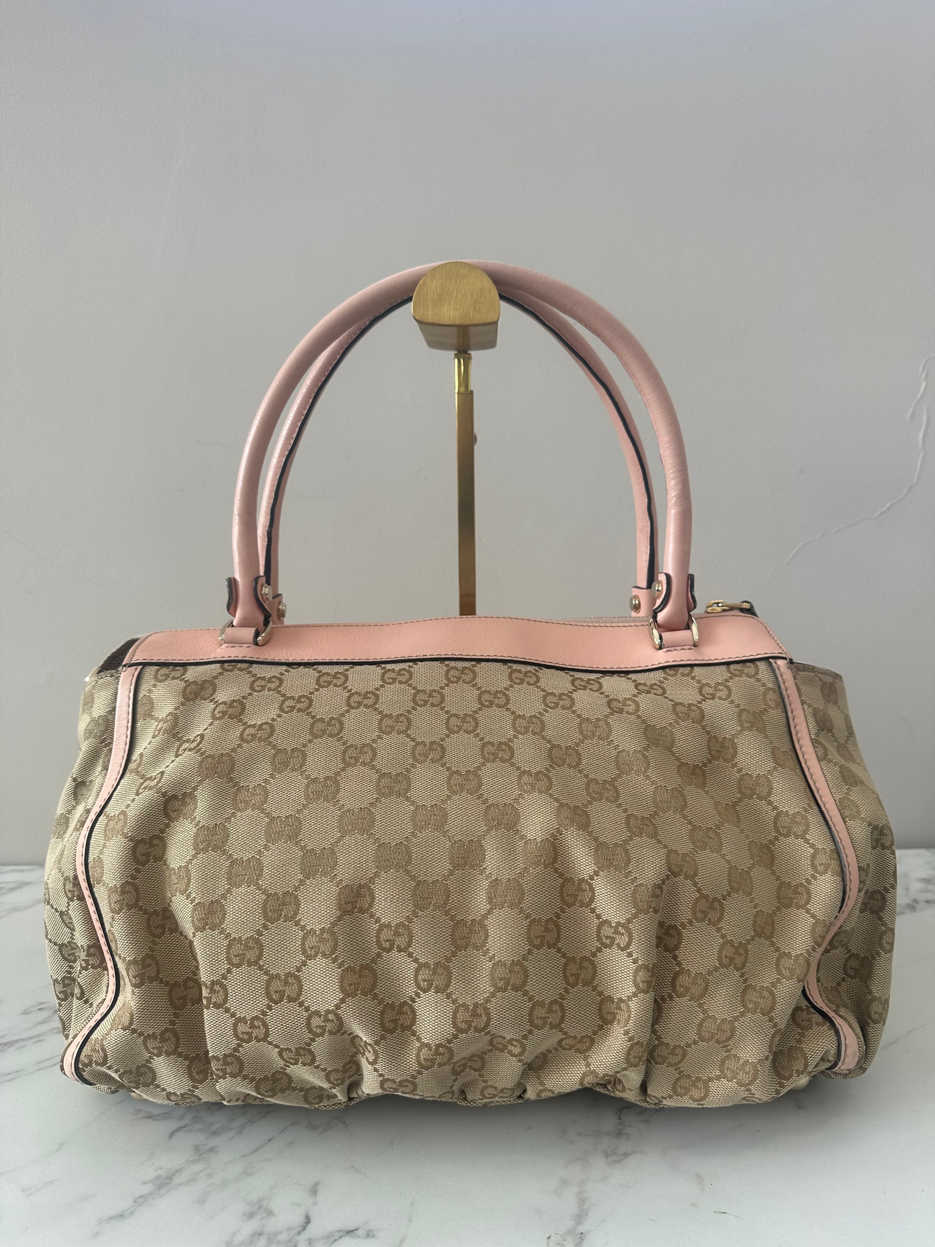 Gucci Pink Abbey GG