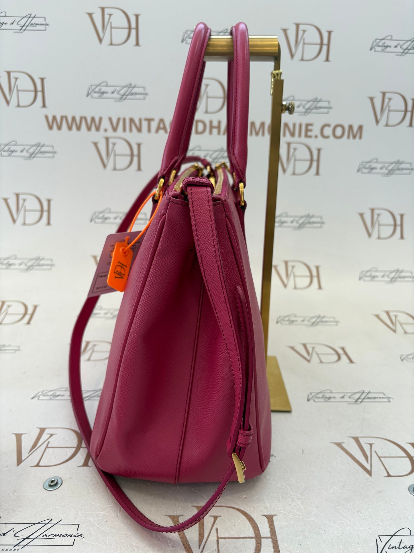201015 - Prada Galleria Pink