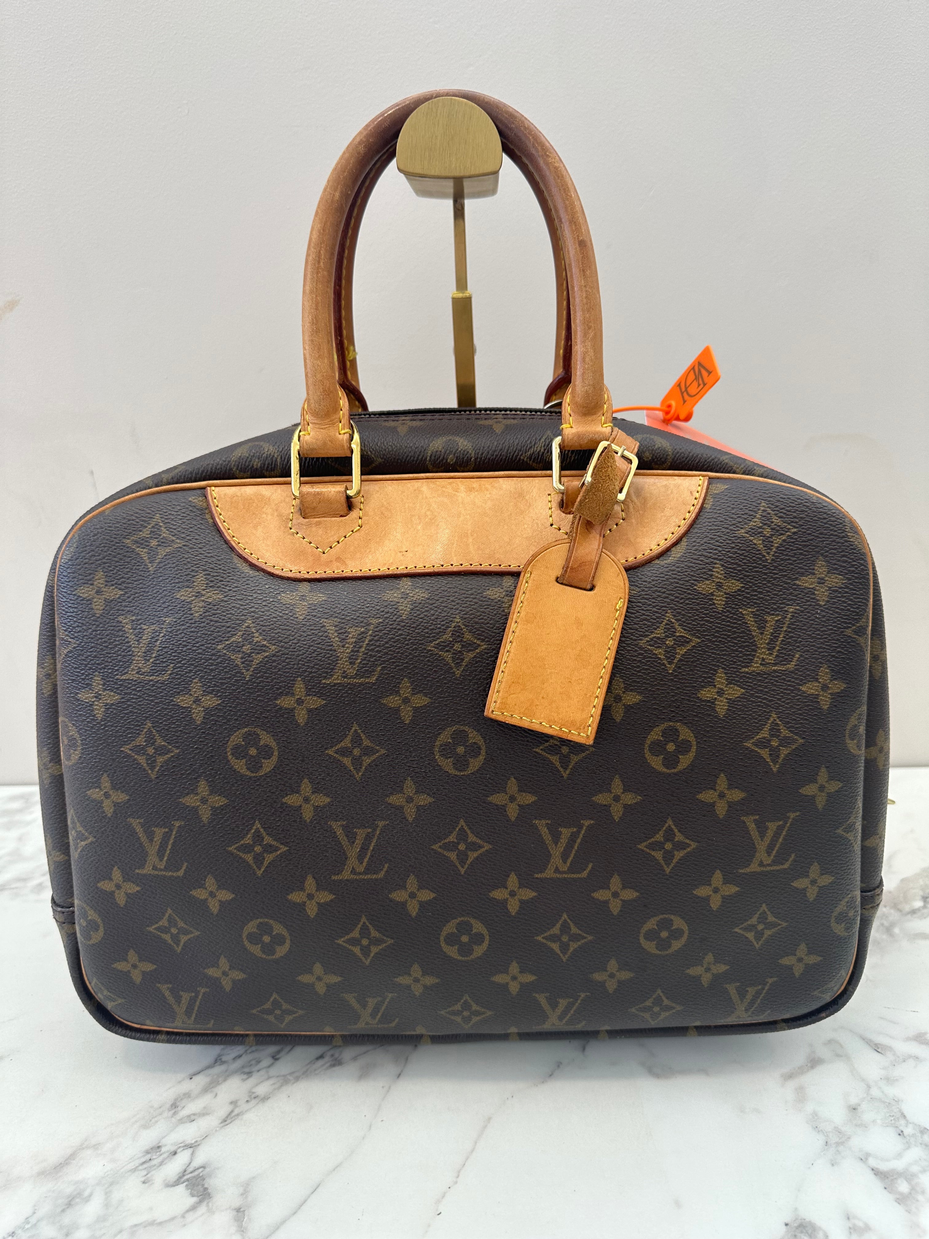 Louis Vuitton Deauville