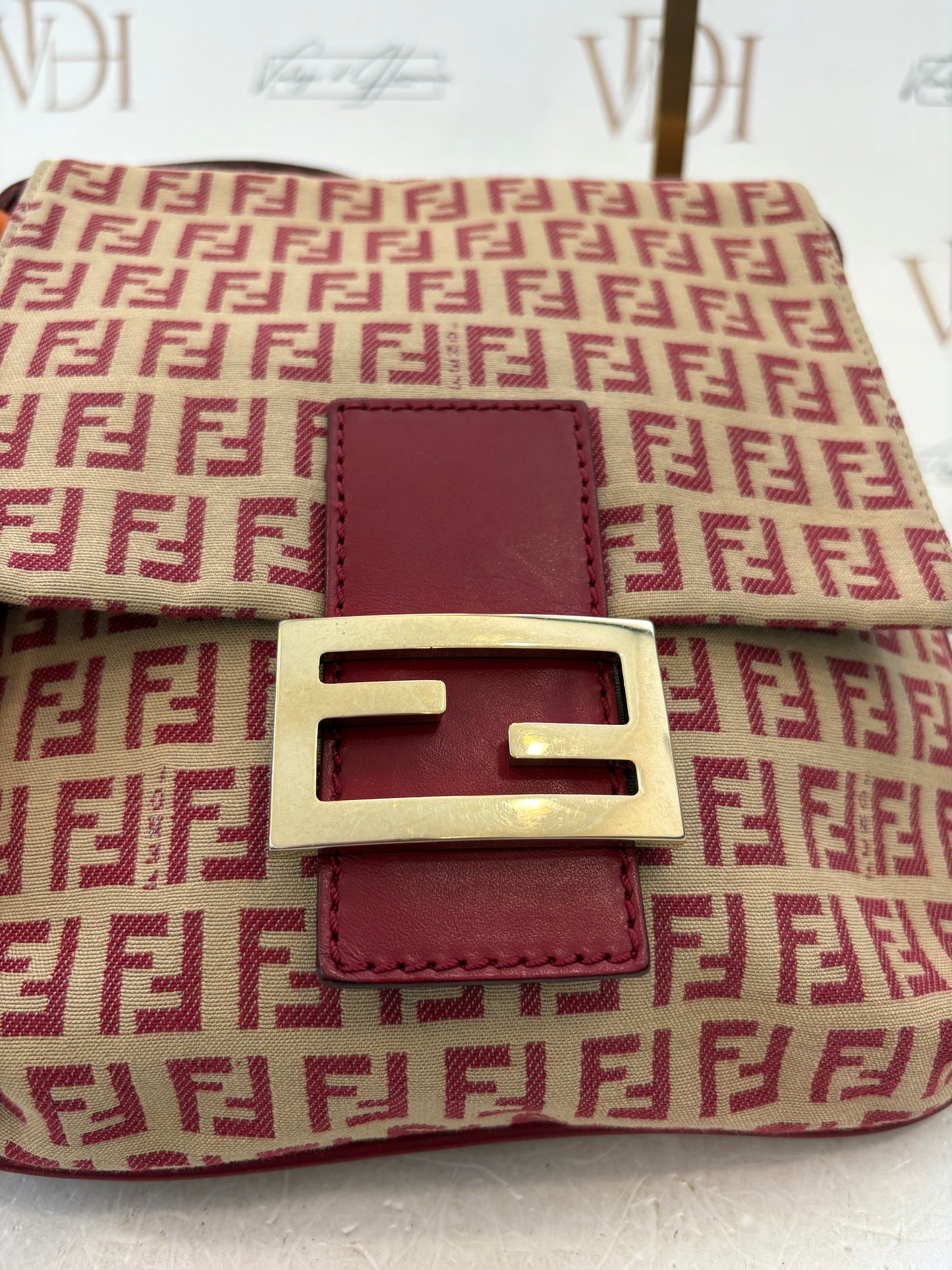 017082 - Fendi Beige Zucchino