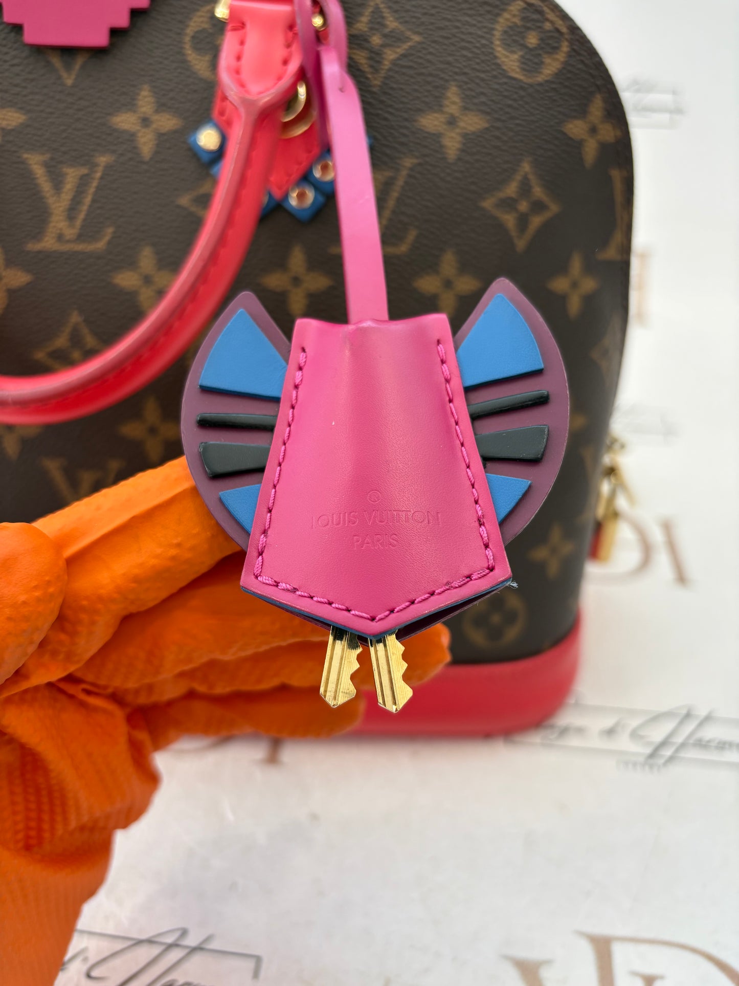 201108 - Louis Vuitton Alma