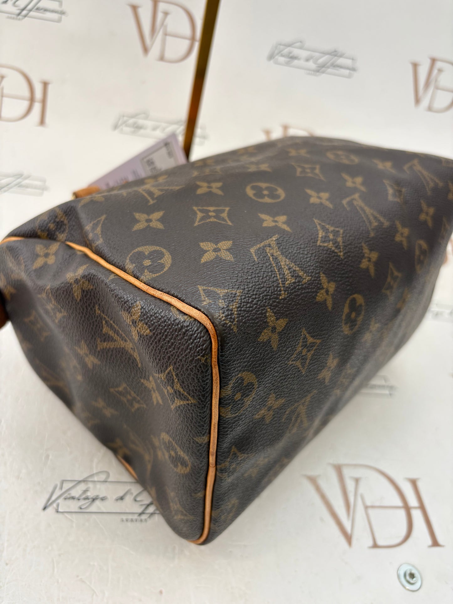 018244 - Louis Vuitton Speedy 25