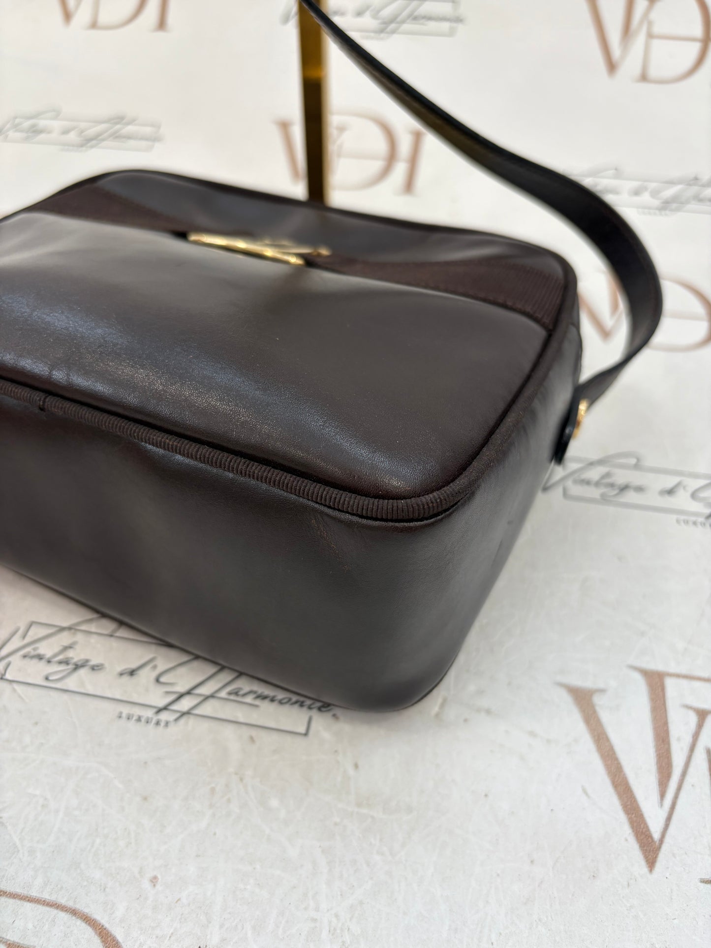 018338 - Salvatore Ferragamo Vara
