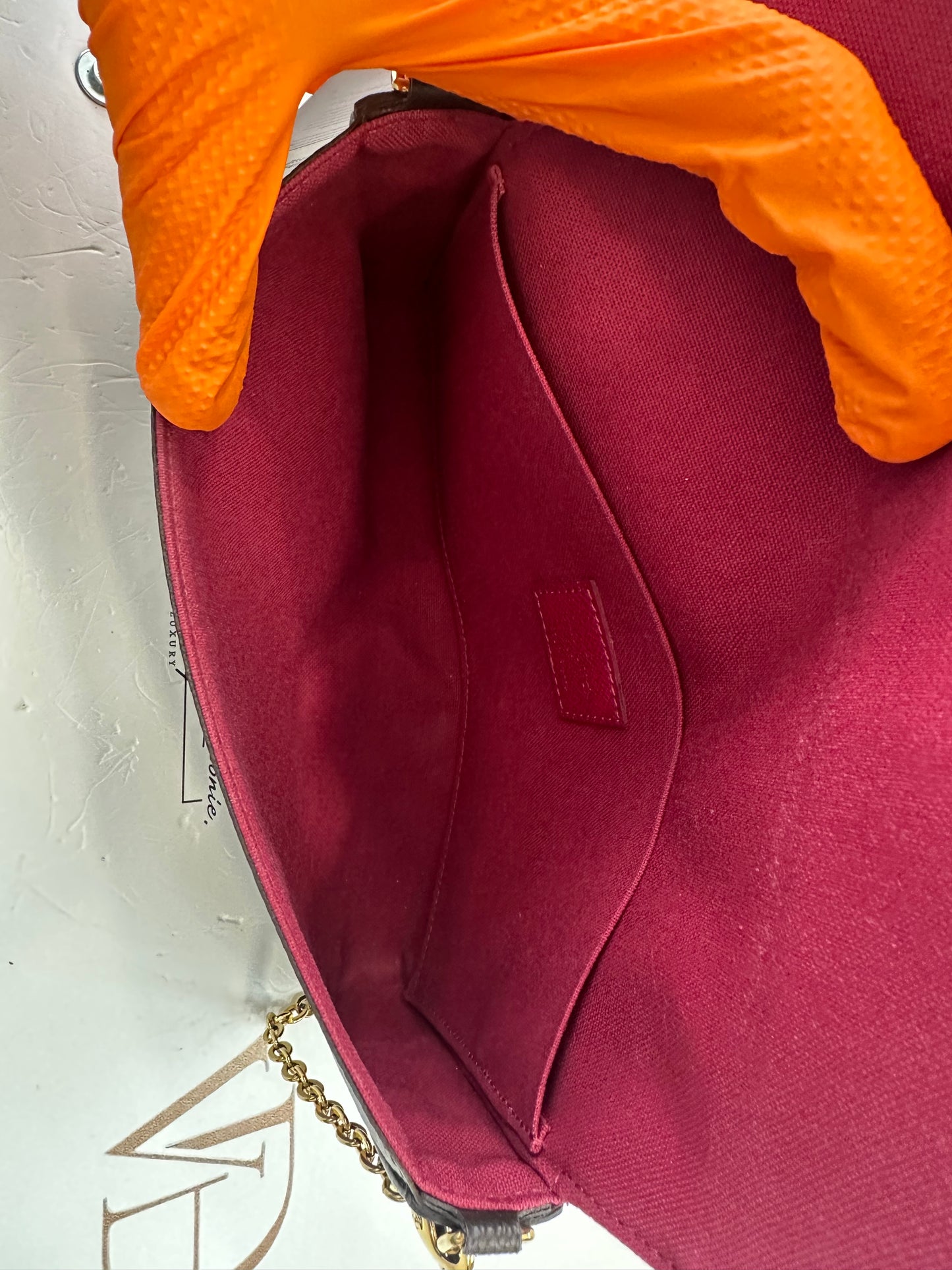 382564 - Louis Vuitton Felice