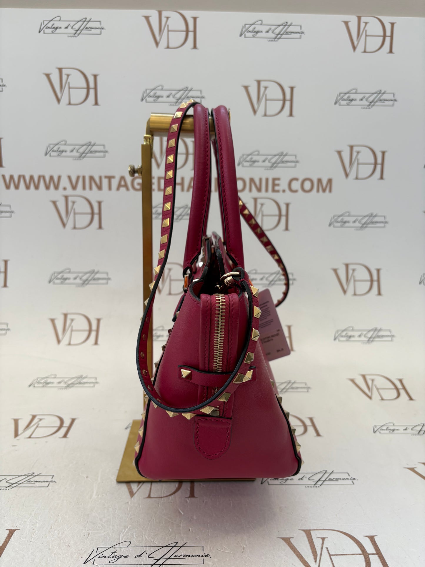 384151 - Valentino Rockstud