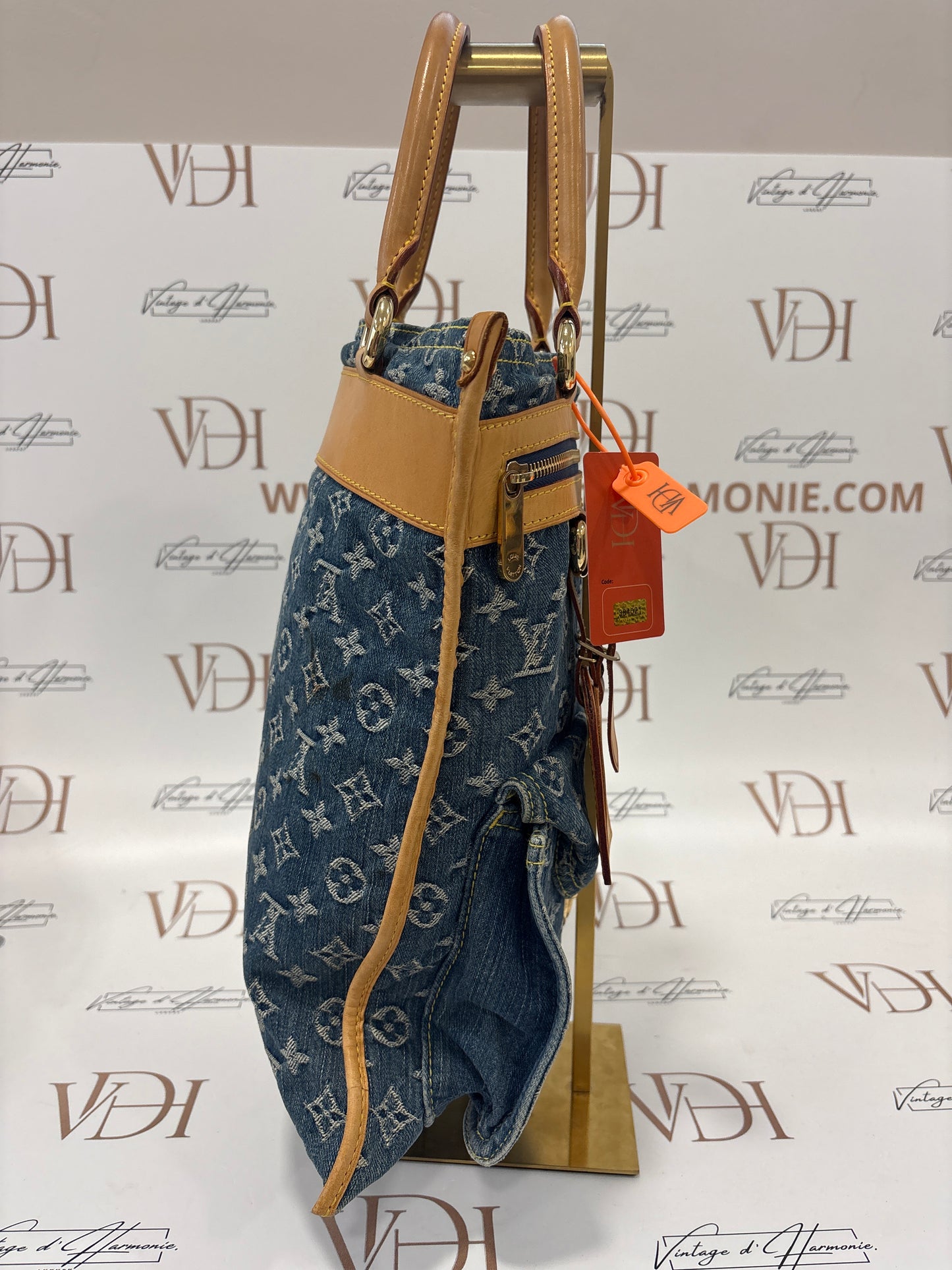 384021 - Louis Vuitton Sac Plat